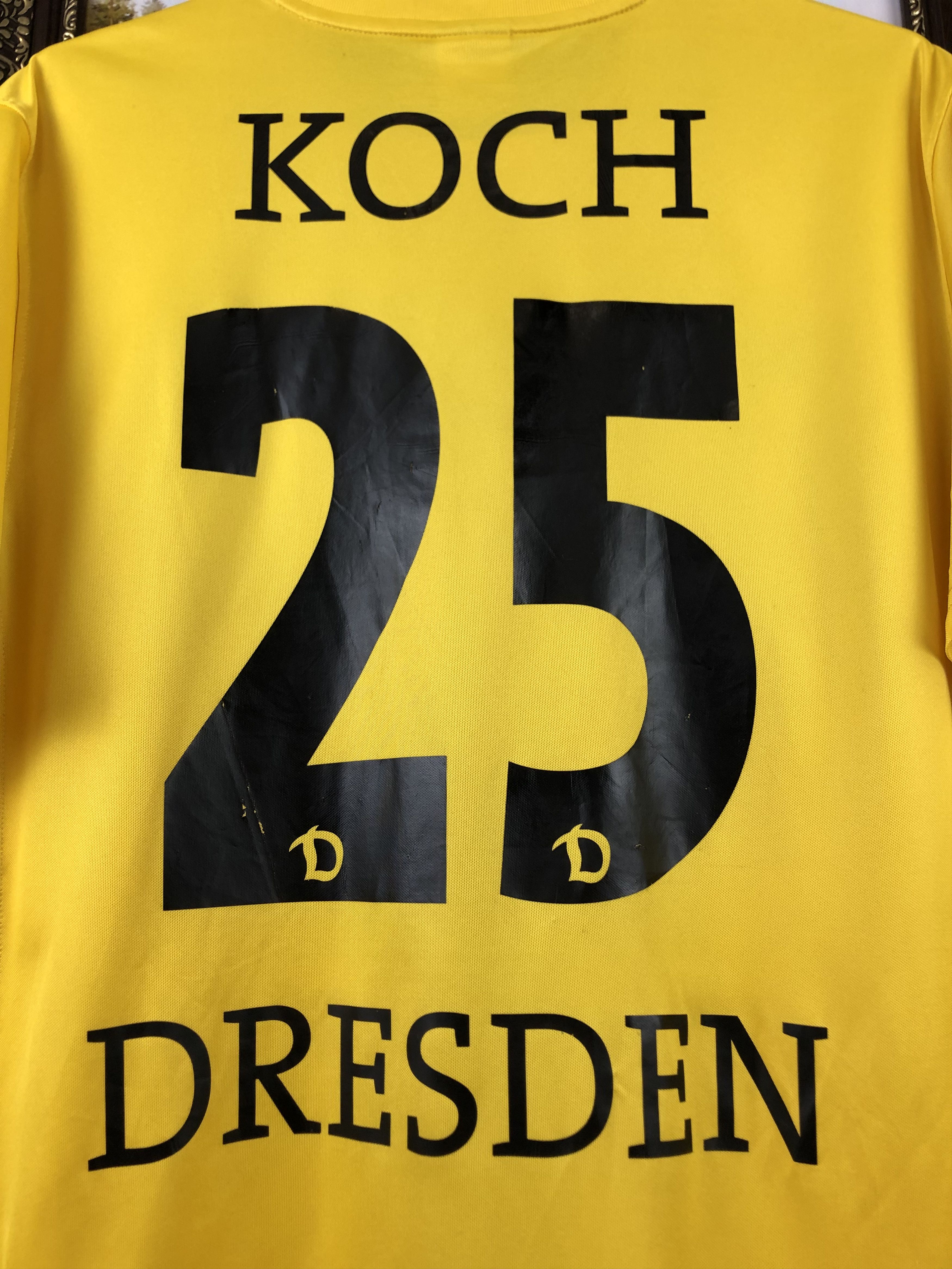 Nike Dynamo Dresden shirt Soccer #25 Koch Jersey Player Issue Size US L / EU 52-54 / 3 - 3 Thumbnail