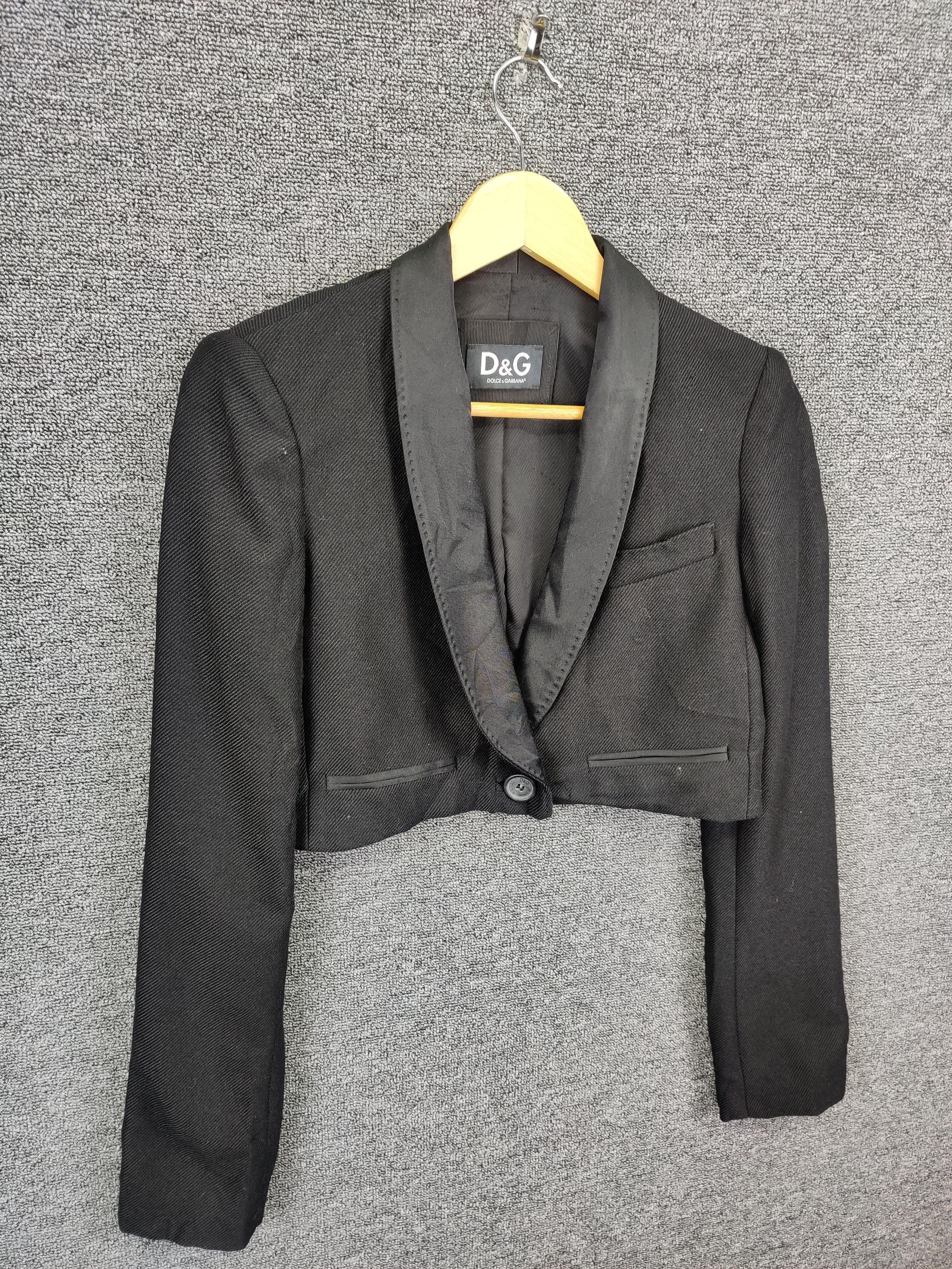 Dolce & Gabbana Vintage Dolce & Gabbana Wool Cropped Blazer Coat Size US S / EU 44-46 / 1 - 5 Thumbnail