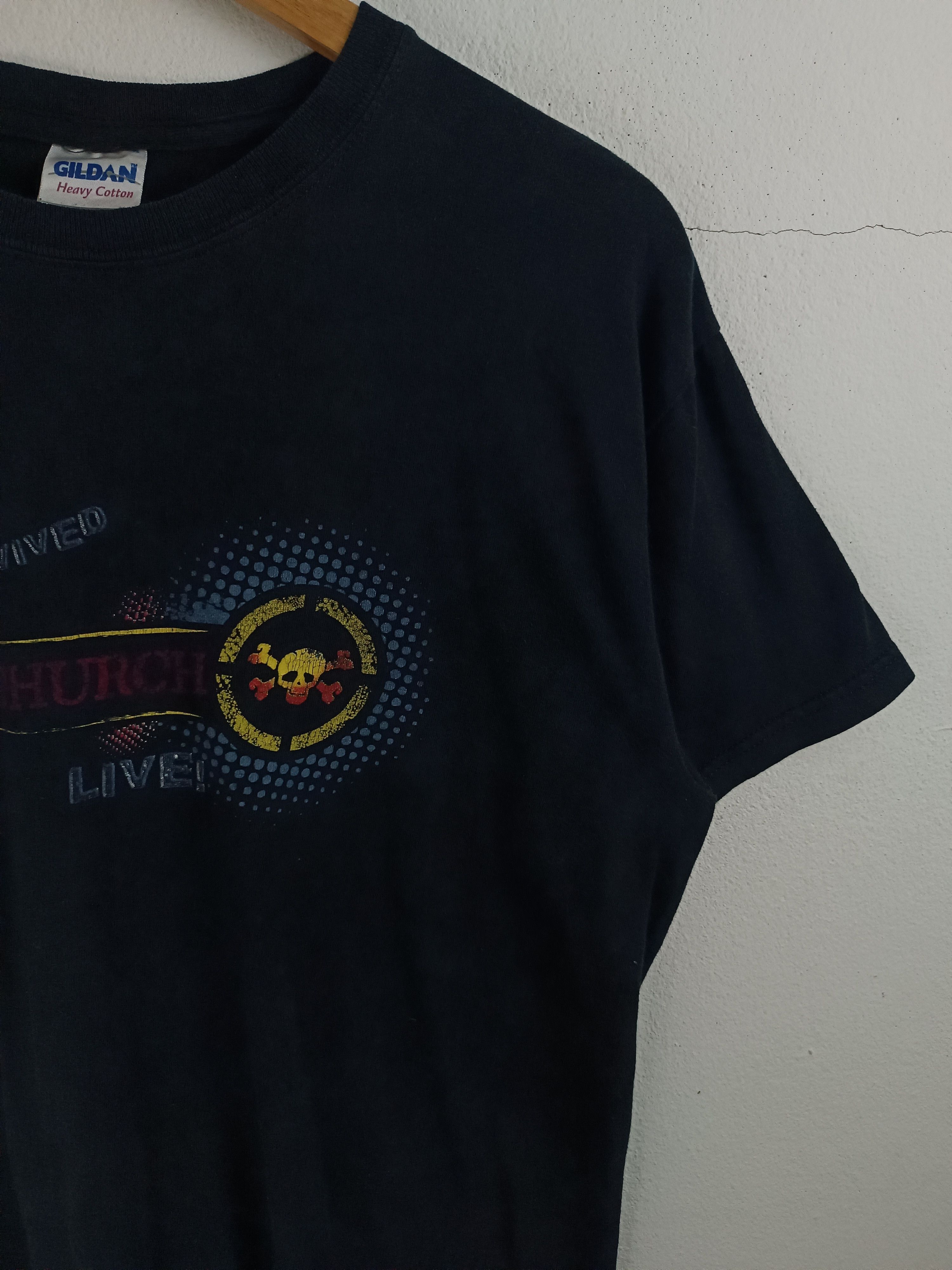 Vintage VINTAGE Y2K I SURVIVED ERIC CHURCH LIVE TEE redneck country Size US M / EU 48-50 / 2 - 6 Thumbnail