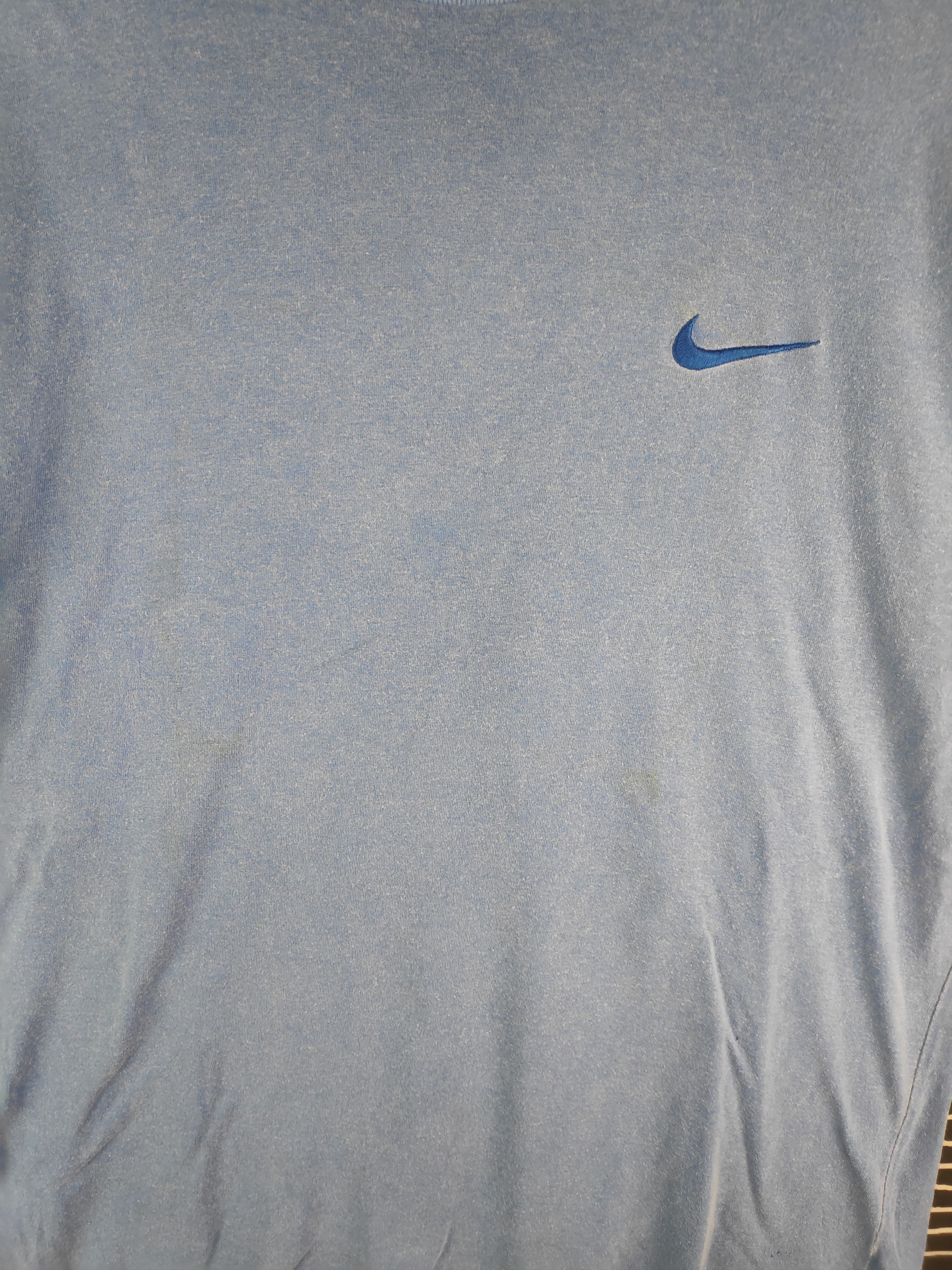 Nike × Vintage Vtg 90s Nike Swoosh Small Logo Embroided Faded Wash Tee Size US M / EU 48-50 / 2 - 4 Thumbnail