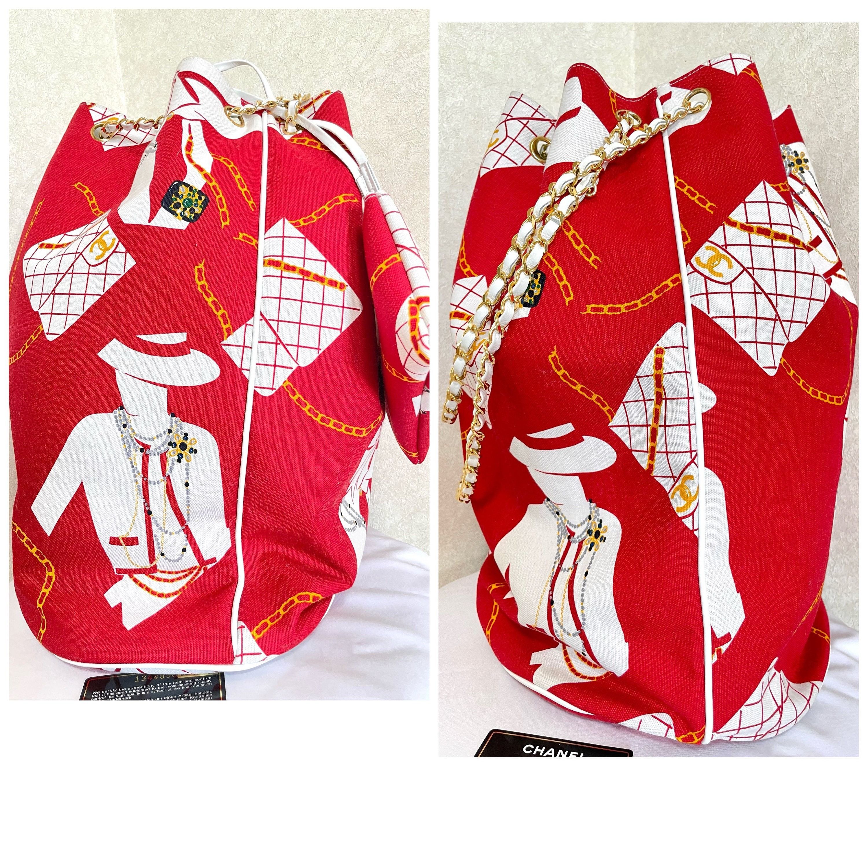 Chanel MINT. Vintage CHANEL red and white canvas hobo shoulder bag Size ONE SIZE - 5 Thumbnail