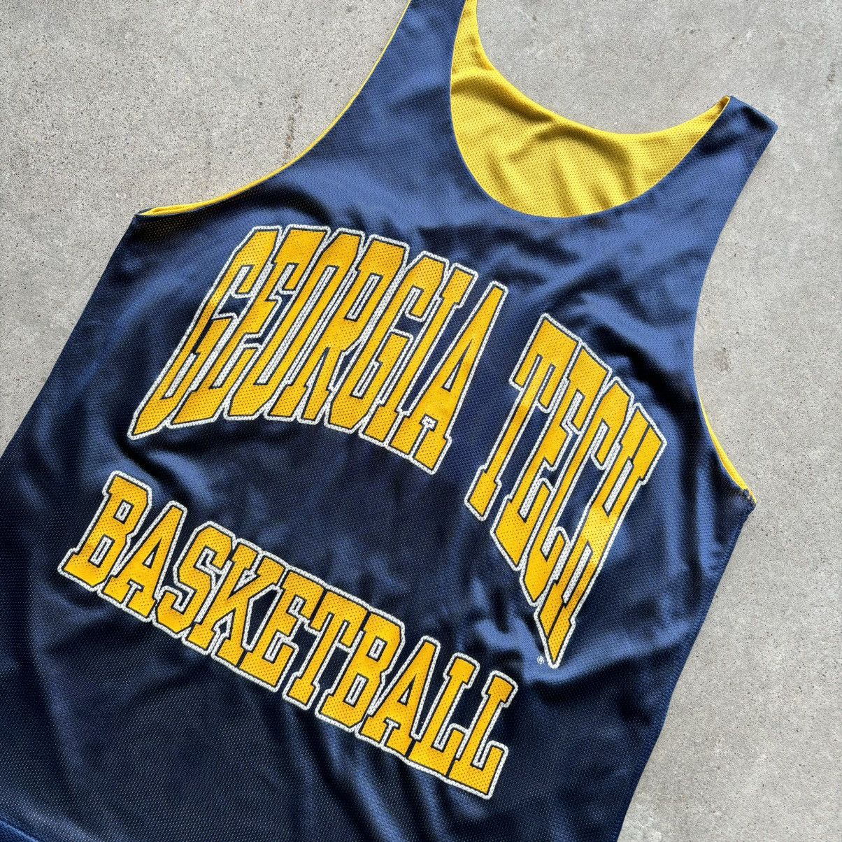 Vintage vintage 90s GEORGIA TECH College Basketball spellout jersey Size US L / EU 52-54 / 3 - 7 Thumbnail