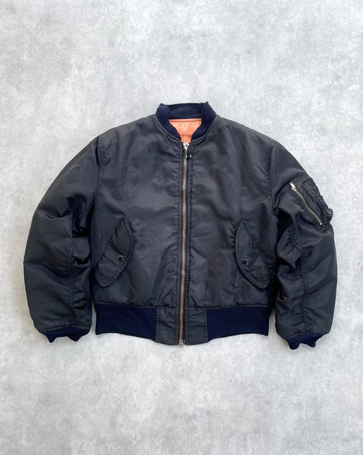 【90's】ALPHA INDUSTRIES MA-1 Vintage 90s Alpha Industries MA-1 Reversible Bomber Jacket