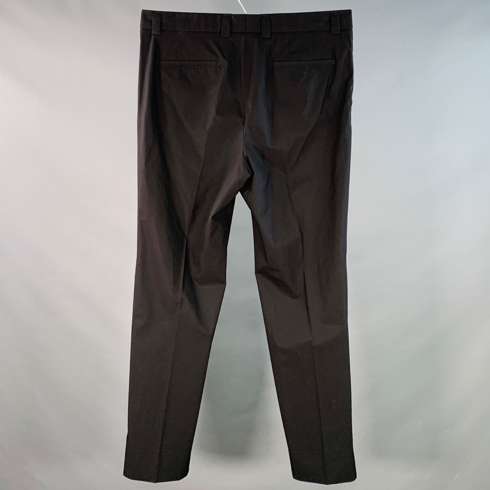Gucci GUCCI Size 36 Black Cotton Flat Front Casual Pants Size US 36 / EU 52 - 2 Thumbnail