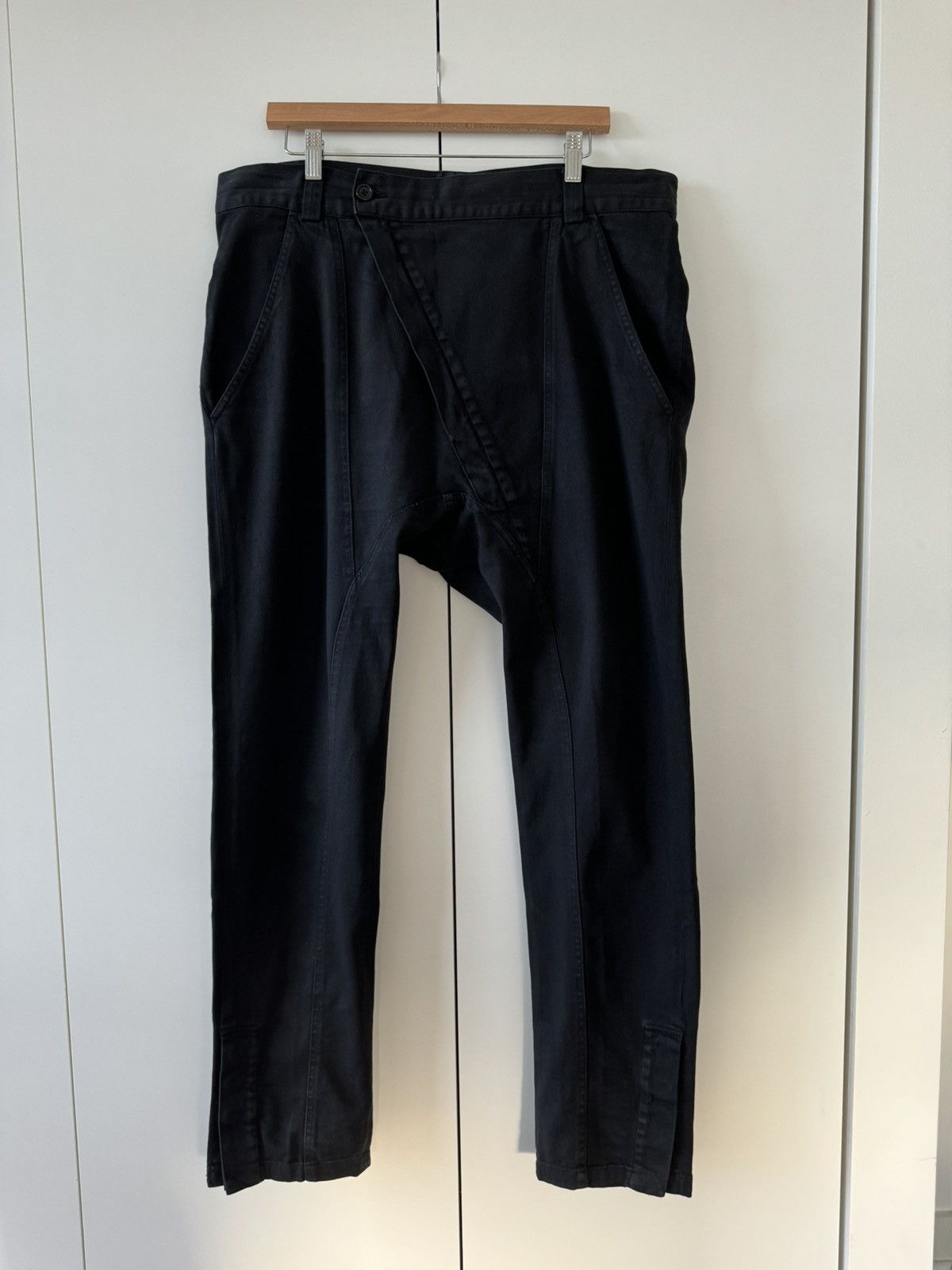 Alexandre Plokhov Alexandre Plokhov Asymmetrical Drop-crotch Pants FW14 50 Size US 34 / EU 50 - 1 Preview