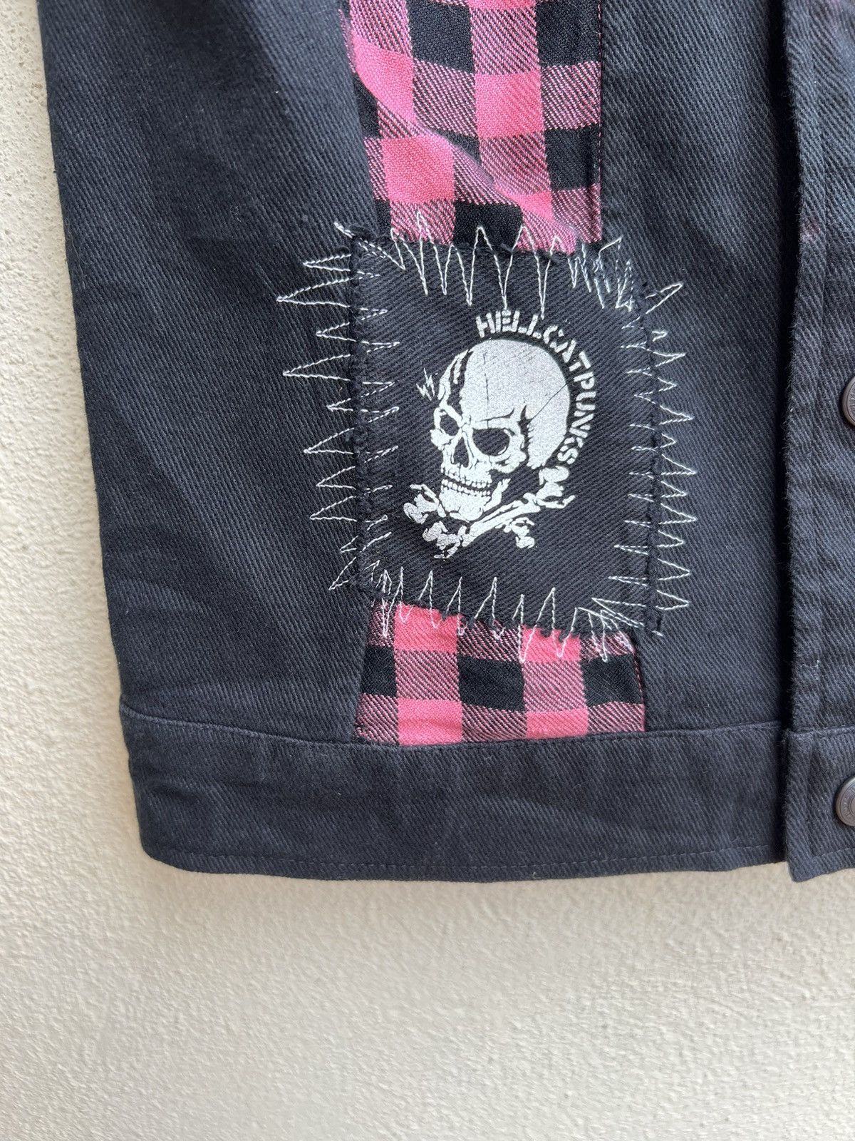 Vintage Vintage Japan Hell Cat Punks Not Dead Spike Vest Denim Size US XS / EU 42 / 0 - 9 Thumbnail