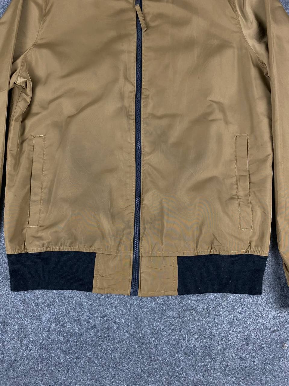 Hollister hollister thin bomber jacket nice design Size US M / EU 48-50 / 2 - 3 Thumbnail