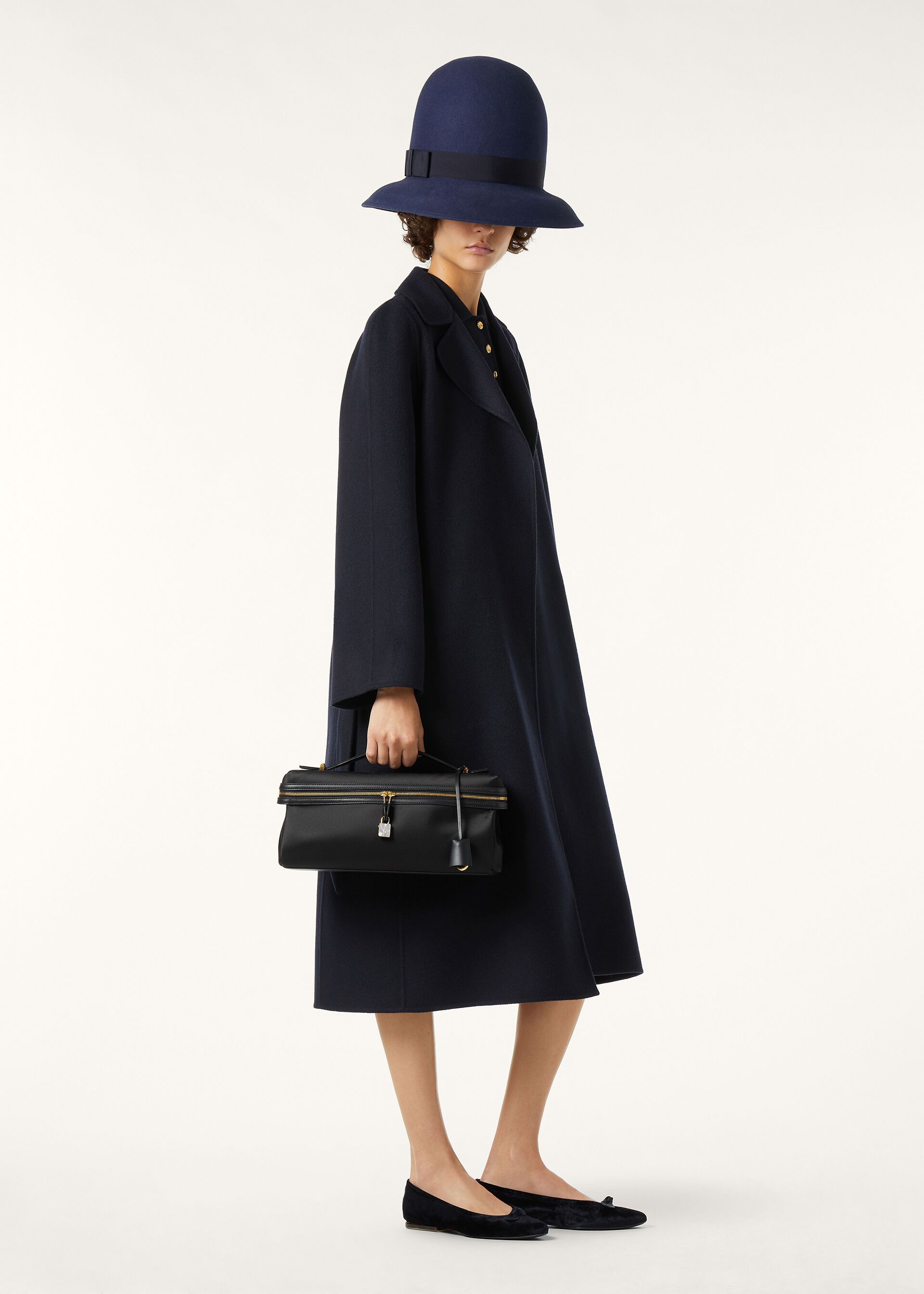 Loro Piana os11x0326 FAQ5816 Francesca Coat in Blue Navy Size S / US 4 / IT 40 - 2 Thumbnail