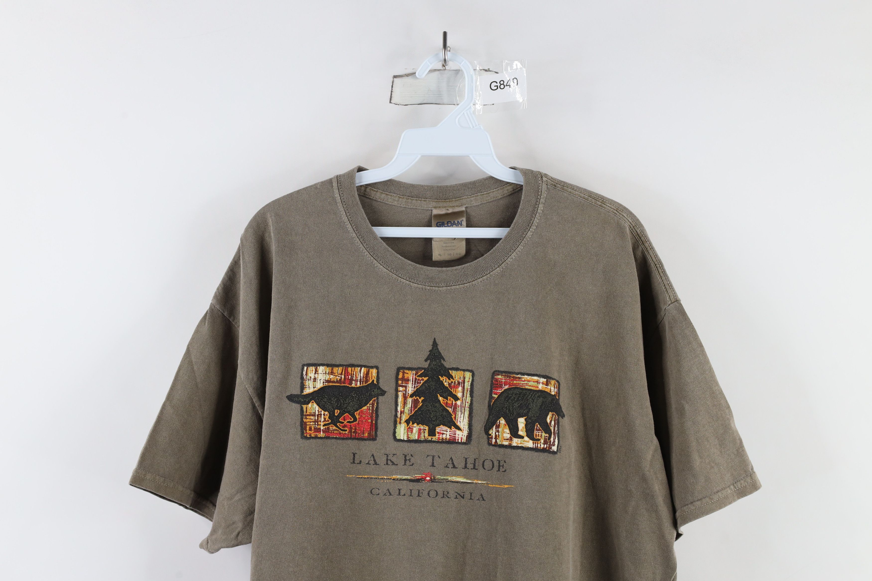 Vintage Vintage Streetwear Lake Tahoe California Bear Wolf T-Shirt Size US XL / EU 56 / 4 - 2 Thumbnail