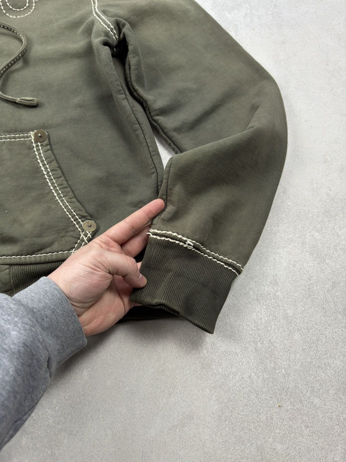 True Religion Vintage True Religion Zip Hoodie Big-T Khaki Washed Destroye Size US L / EU 52-54 / 3 - 23 Thumbnail