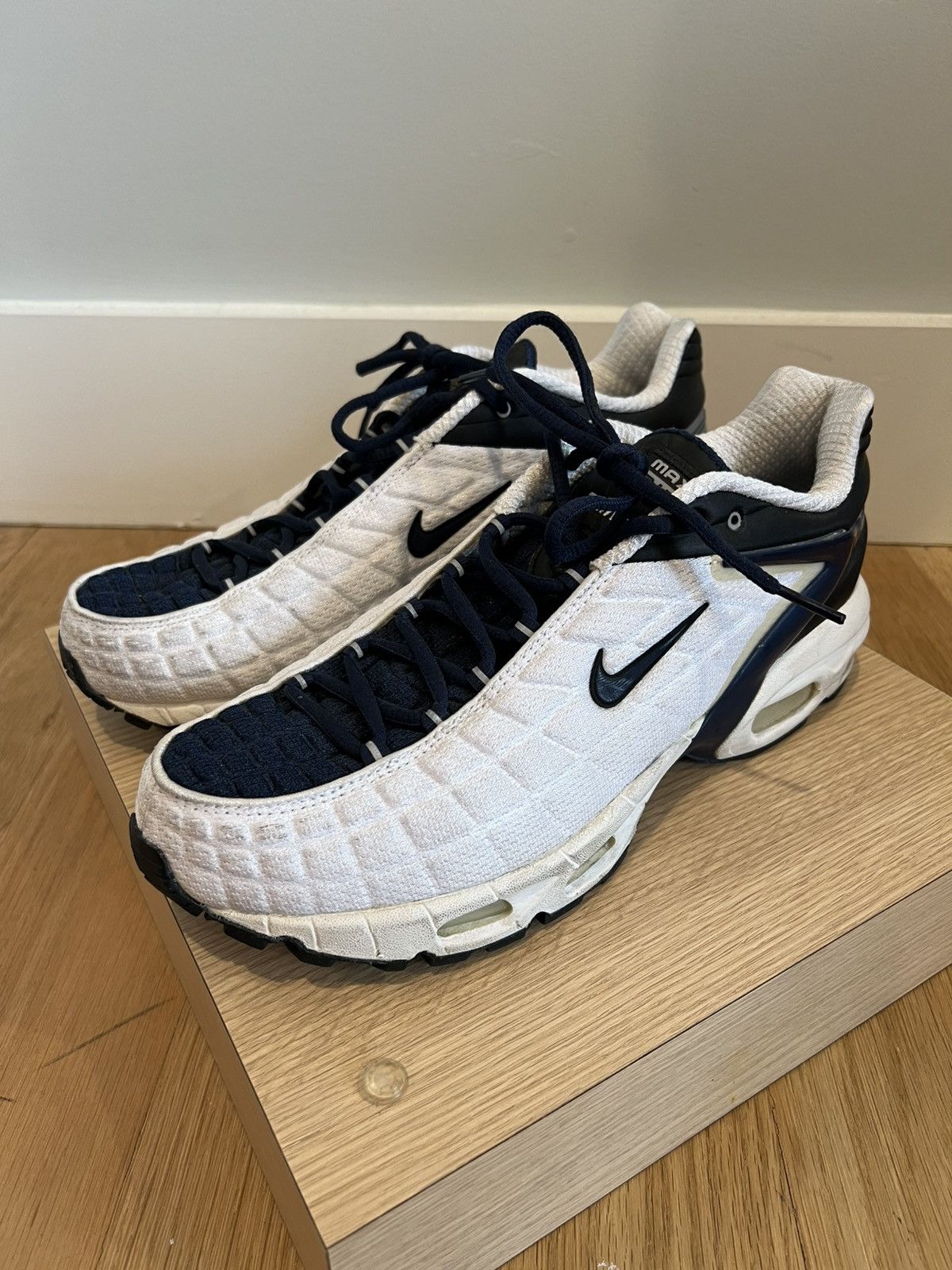 Nike Nike Air Max Tailwind 5 SP Size US 10 / EU 43 - 1 Thumbnail