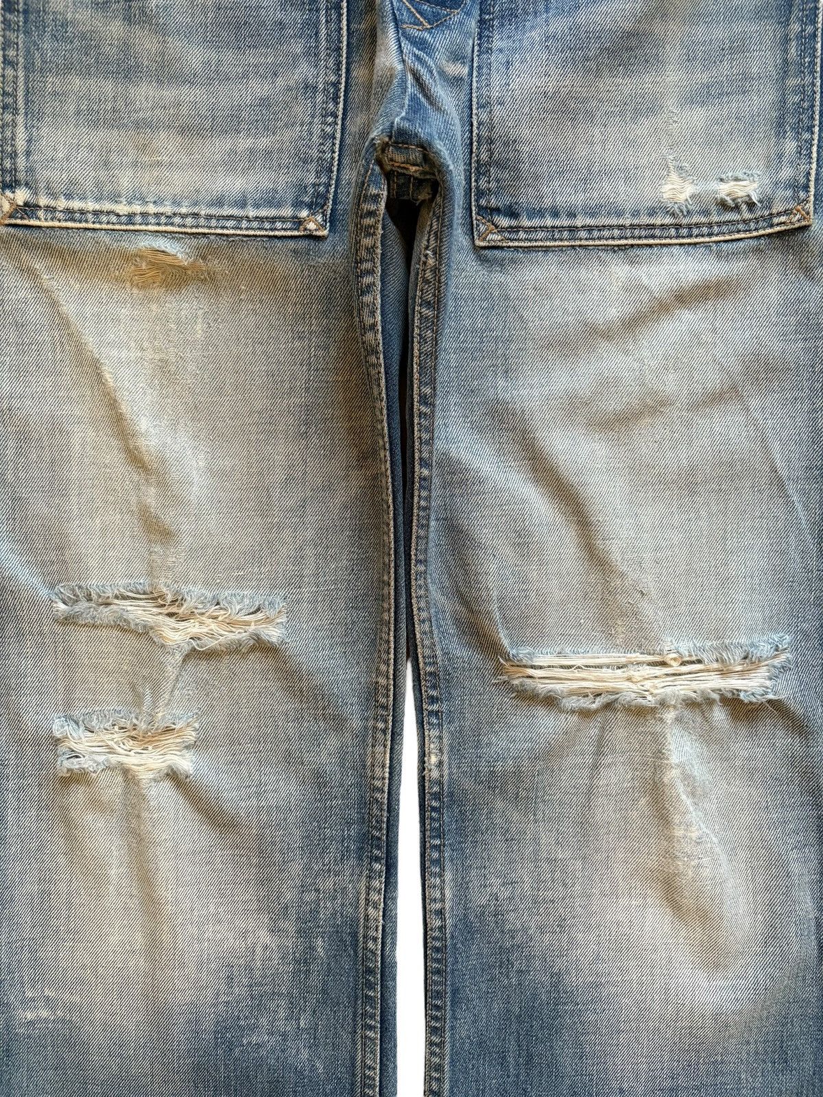 Diesel Vintage Diesel Faded Wash Distressed Bootcut Jeans Size US 26 / EU 42 - 5 Thumbnail