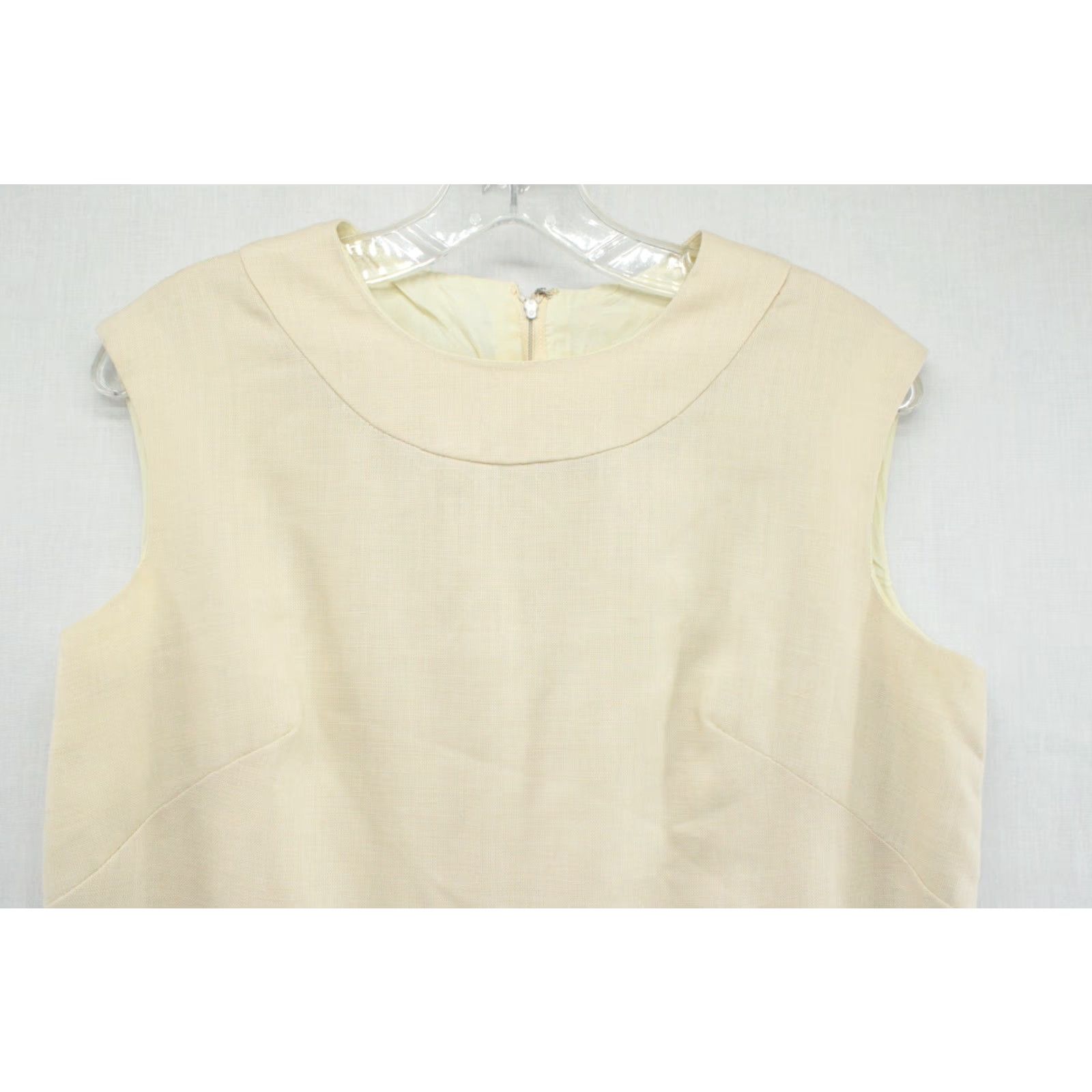 Vintage VINTAGE Sportempos Dress Women's 13/14 Beige Sleeveless Sheath Suburbia Minimal Dress Length Knee-Length Linen Blend Pencil Dress Men? Size M / US 6-8 / IT 42-44 - 2 Thumbnail