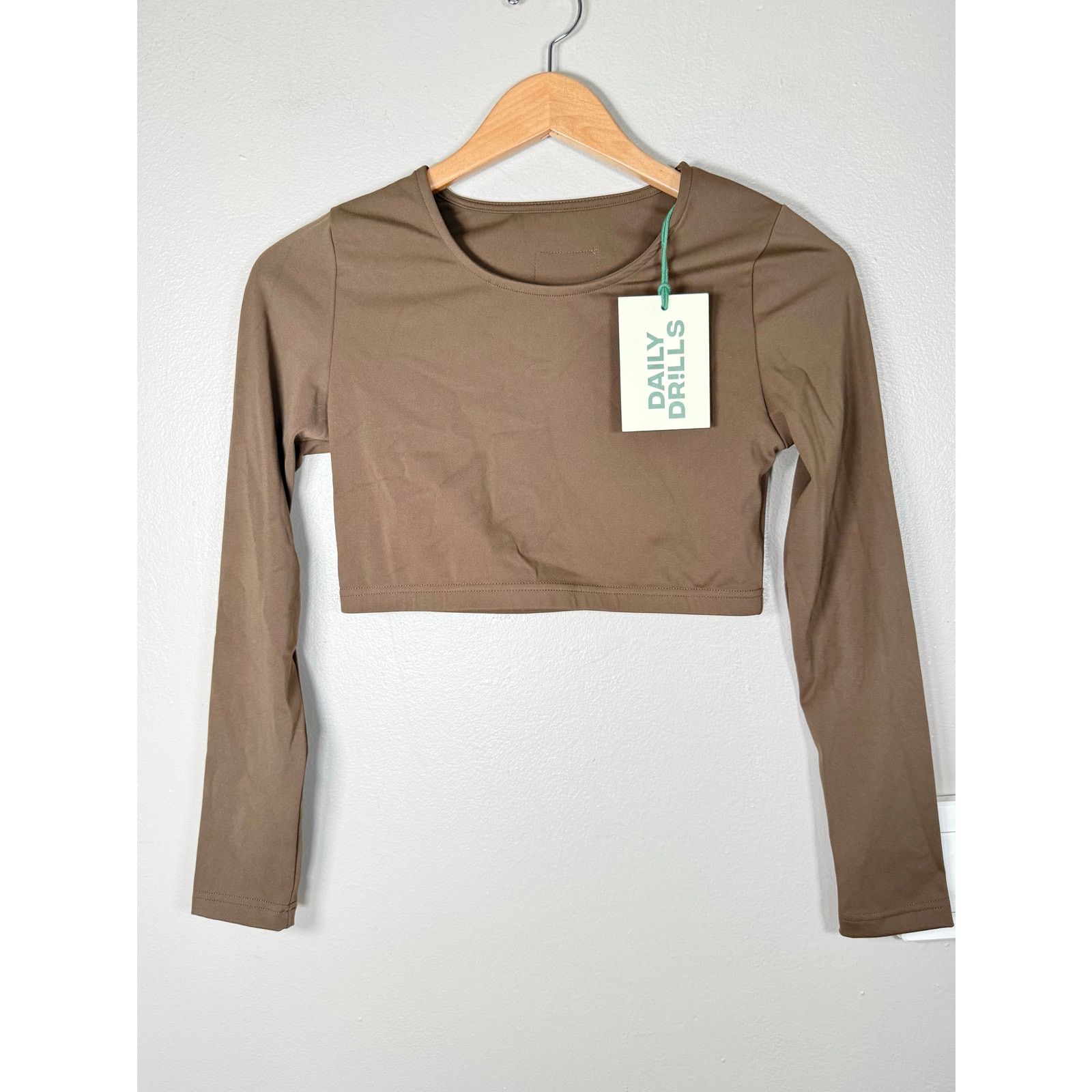 Designer NWT Daily Drills Go! Cropped Long Sleeve - Coco - M Size M / US 6-8 / IT 42-44 - 3 Thumbnail