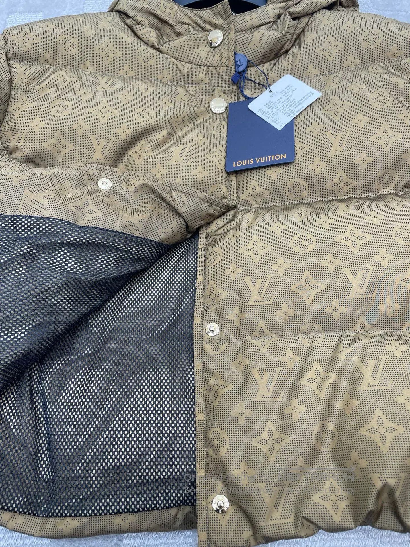 Louis Vuitton LV 2. Size XXS / US 00 / IT 34 - 4 Thumbnail