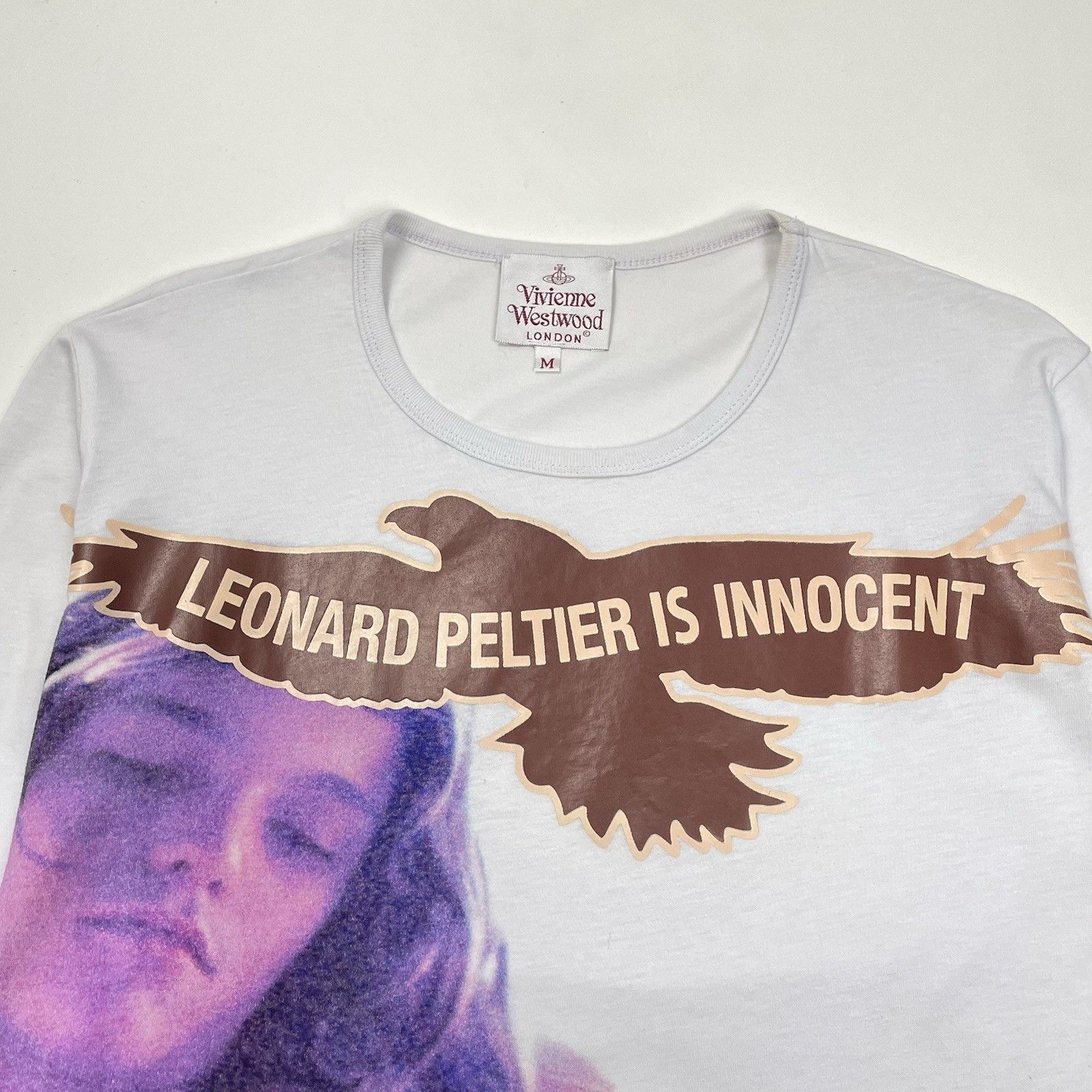 Vivienne Westwood Vivienne Westwood Leonard Peltier Is Innocent Rare T-Shirt M Size M / US 6-8 / IT 42-44 - 2 Thumbnail
