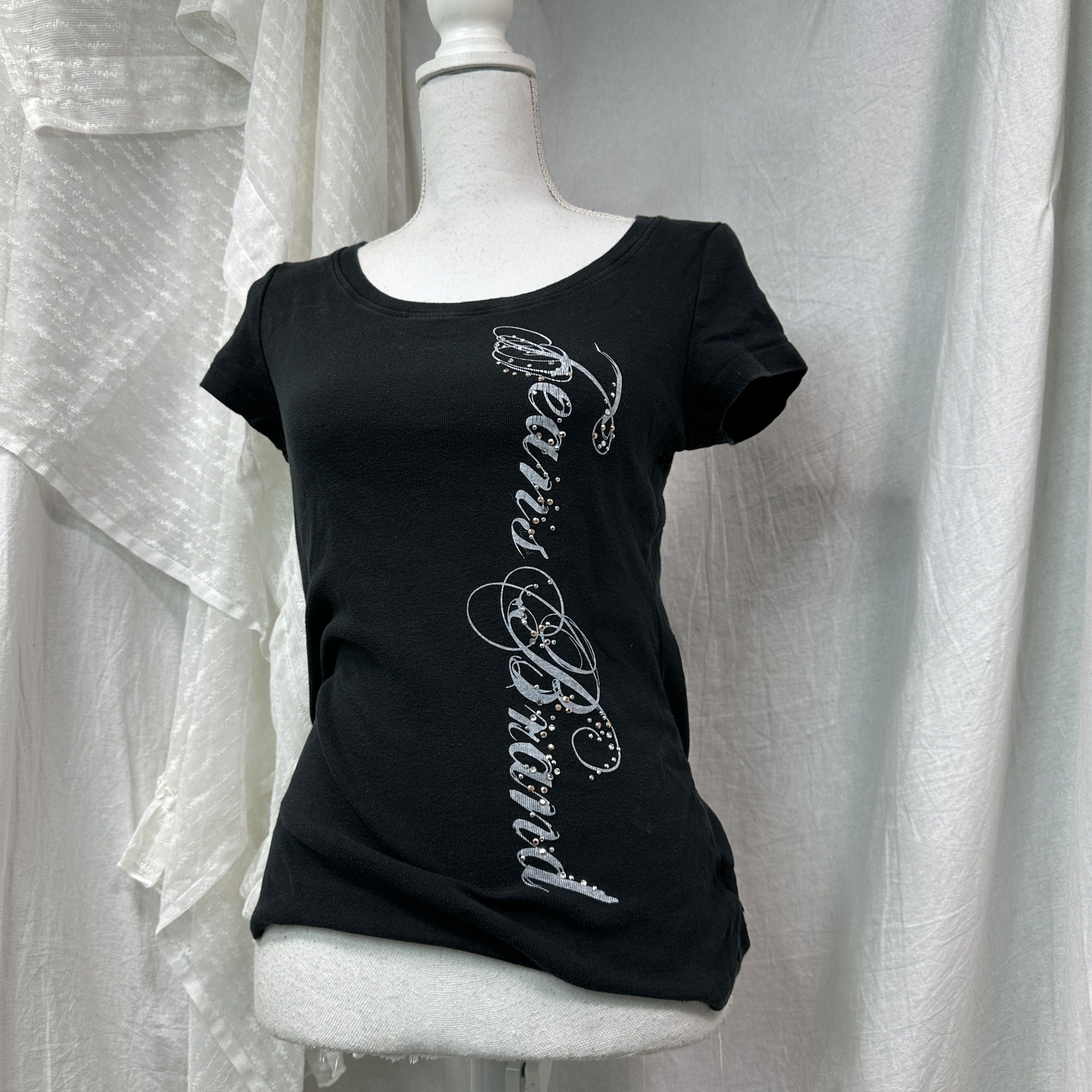 Vintage Vintage Streetwear Printed Sparkly Wing T-shirt Y2K Size US S / EU 44-46 / 1 - 6 Thumbnail