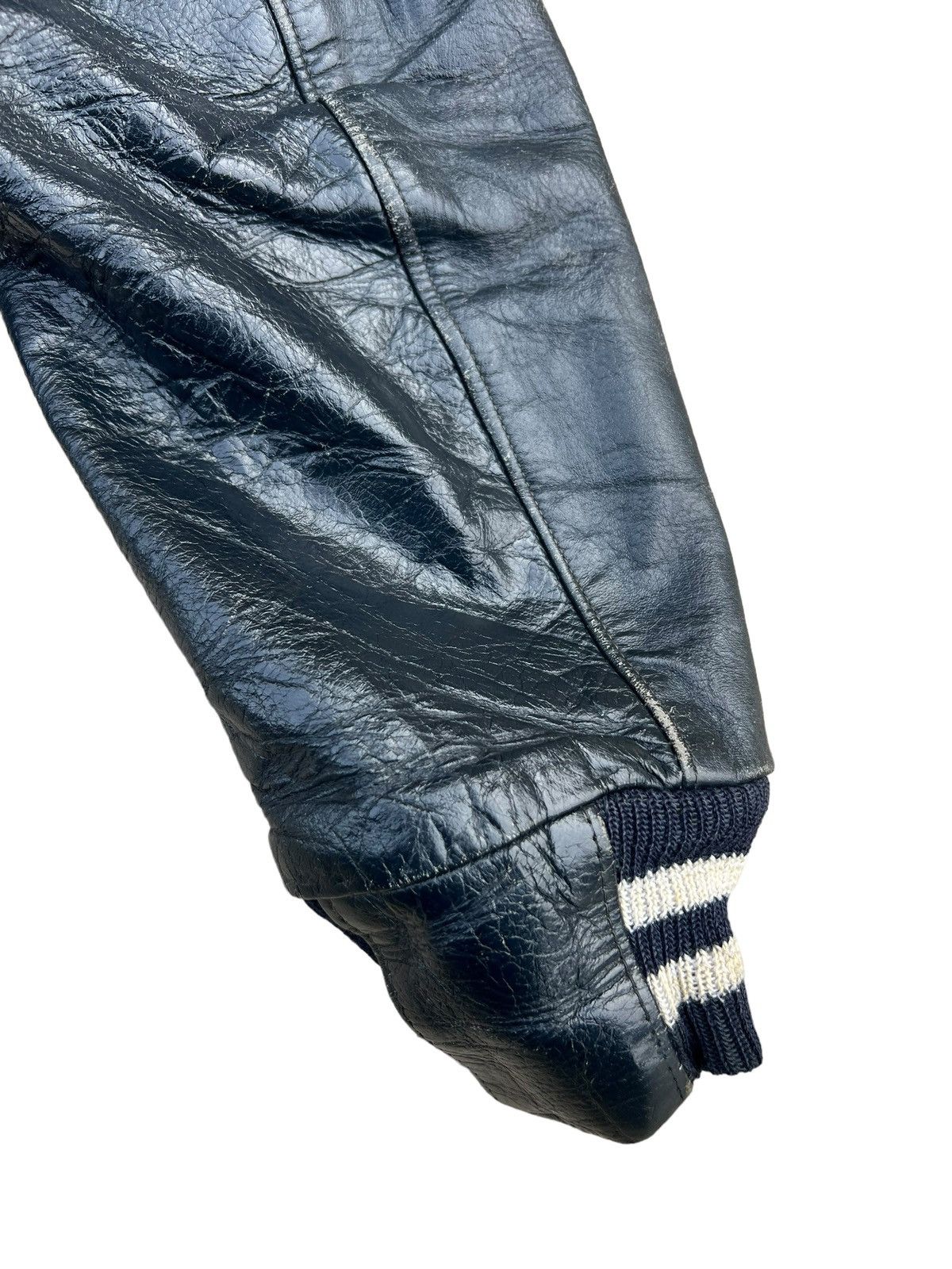 Golden Bear Vintage 70s Golden Bear Patina Leather Varsity Jacket Size US L / EU 52-54 / 3 - 25 Thumbnail