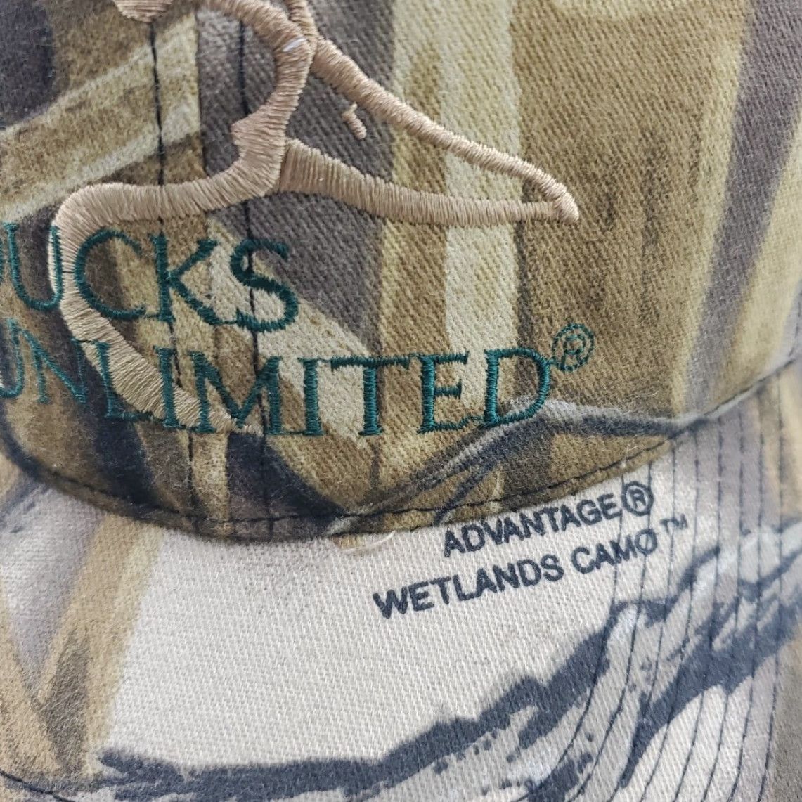 Vintage Ducks Unlimited Wetlands Camo Adjustable Strapback Hat Cap OSFM Mens Baseball Cap Camouflage Size ONE SIZE - 2 Thumbnail