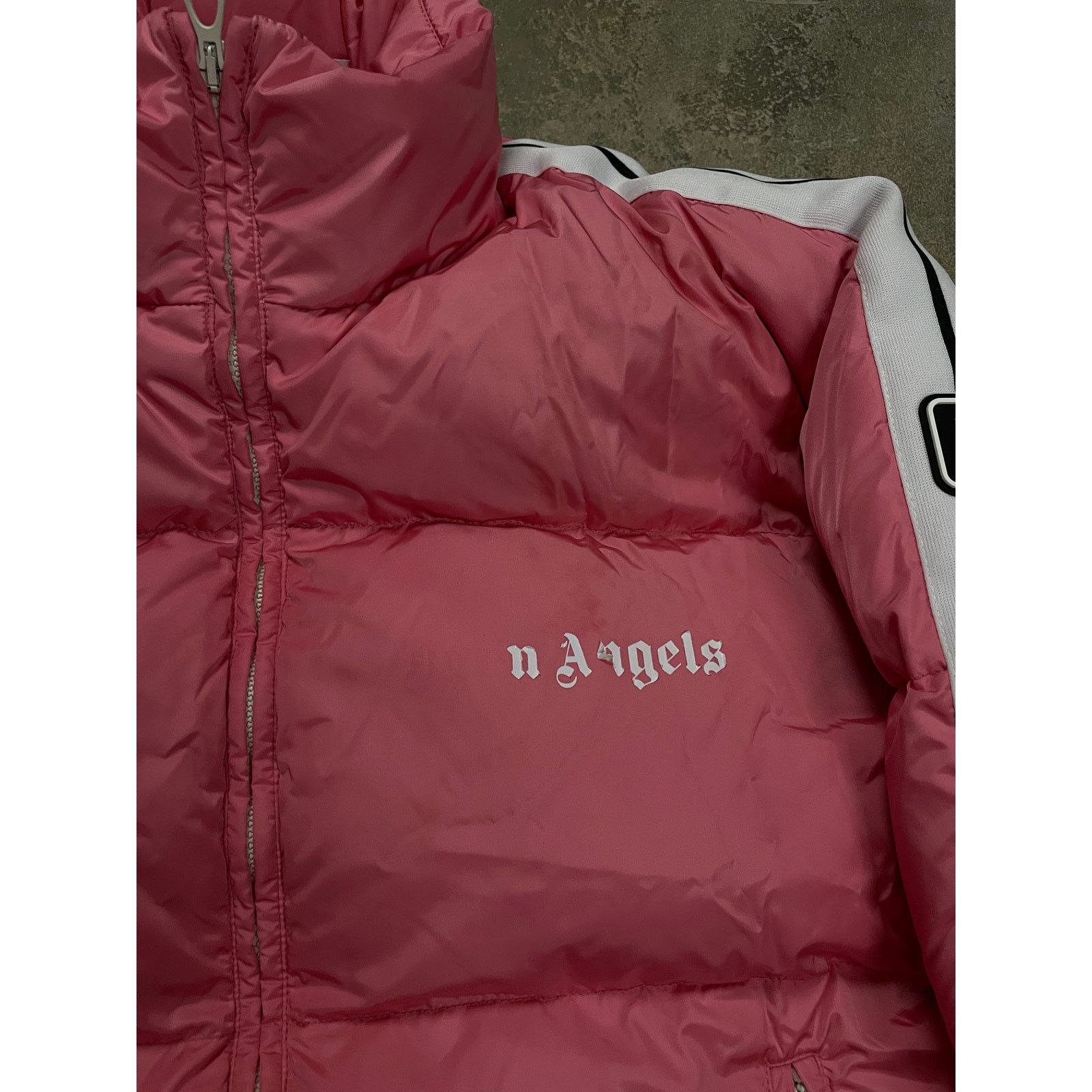 Palm Angels Palm Angels Puffer Jacket Pink Used Medium Size US M / EU 48-50 / 2 - 2 Thumbnail