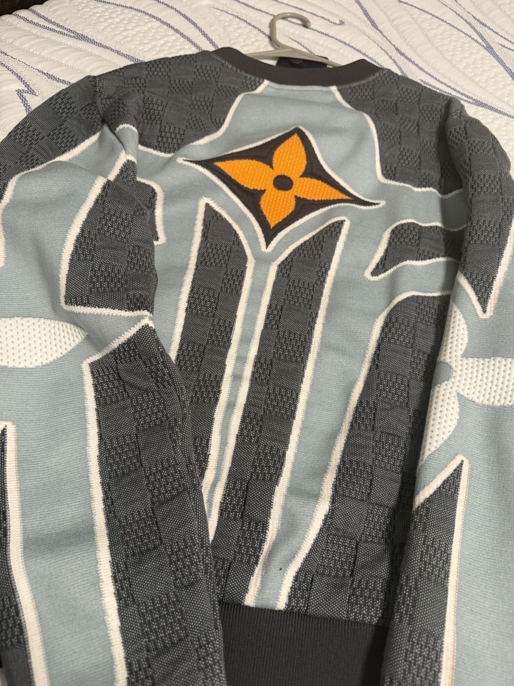 Louis Vuitton Louis Vuitton Quilted Cotton Blend Crewneck Size US XL / EU 56 / 4 - 1 Thumbnail