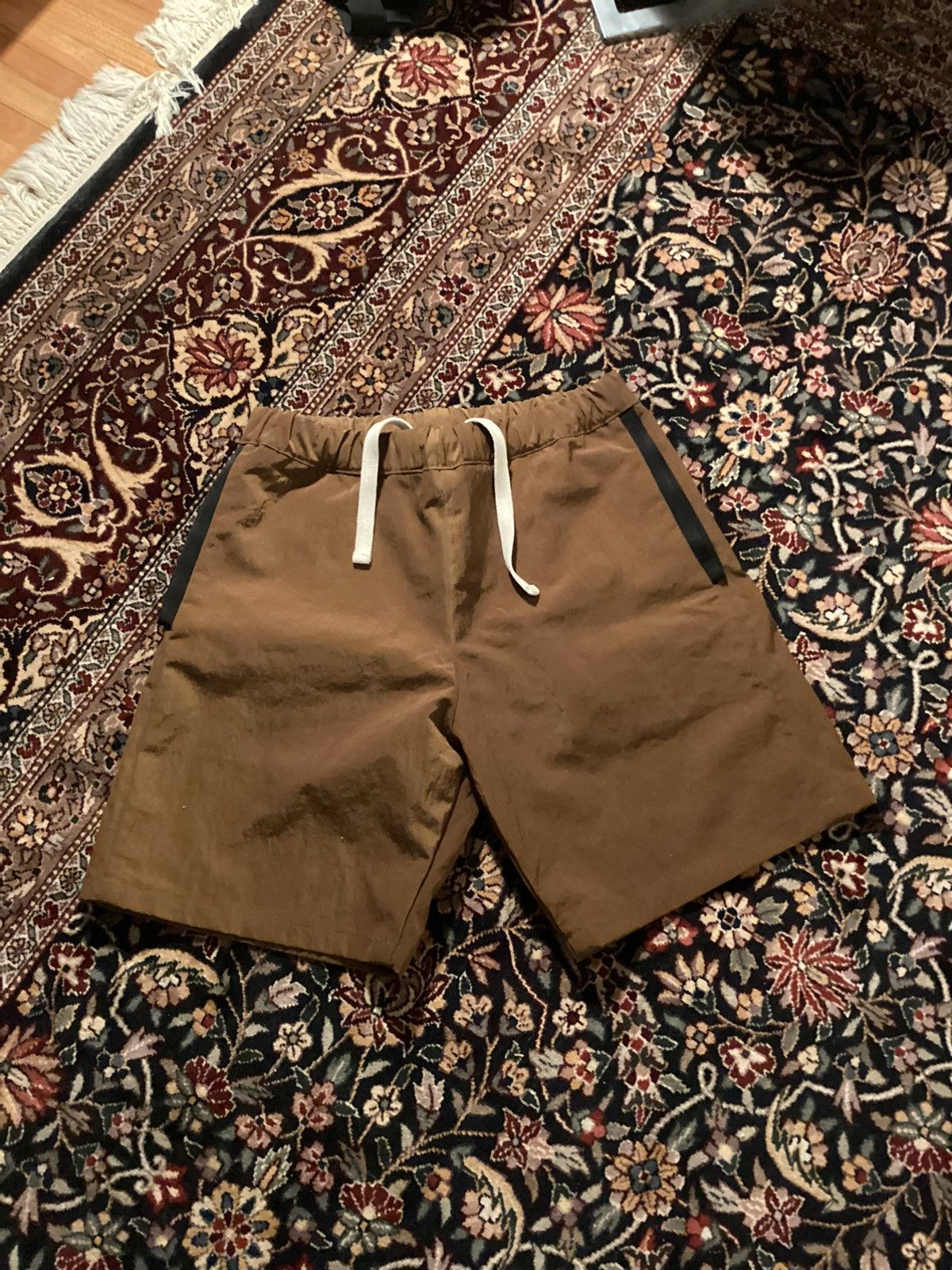 MAN-TLE MAN-TLE R9D7 Shorts - Brown Nylon Size US 32 / EU 48 - 1 Thumbnail