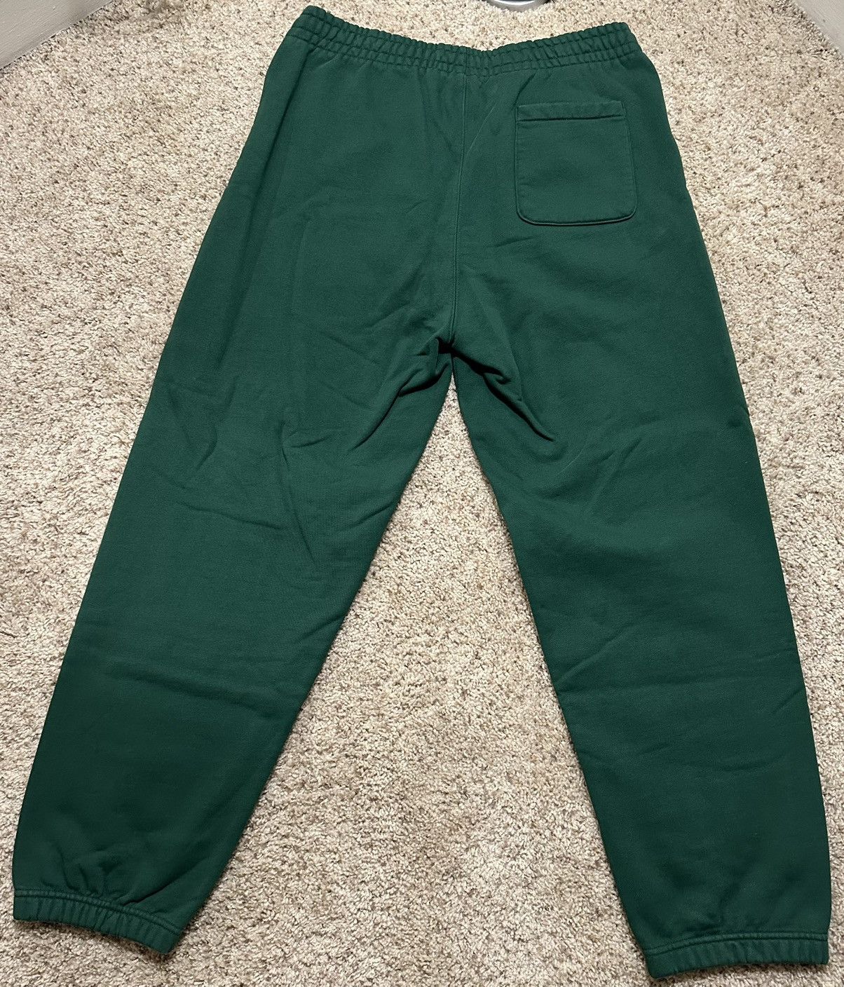 Jordan Brand × Supreme SUPREME X JORDAN FW24 SWEATPANTS SIZE MEDIUM GREEN Size US 32 / EU 48 - 8 Thumbnail