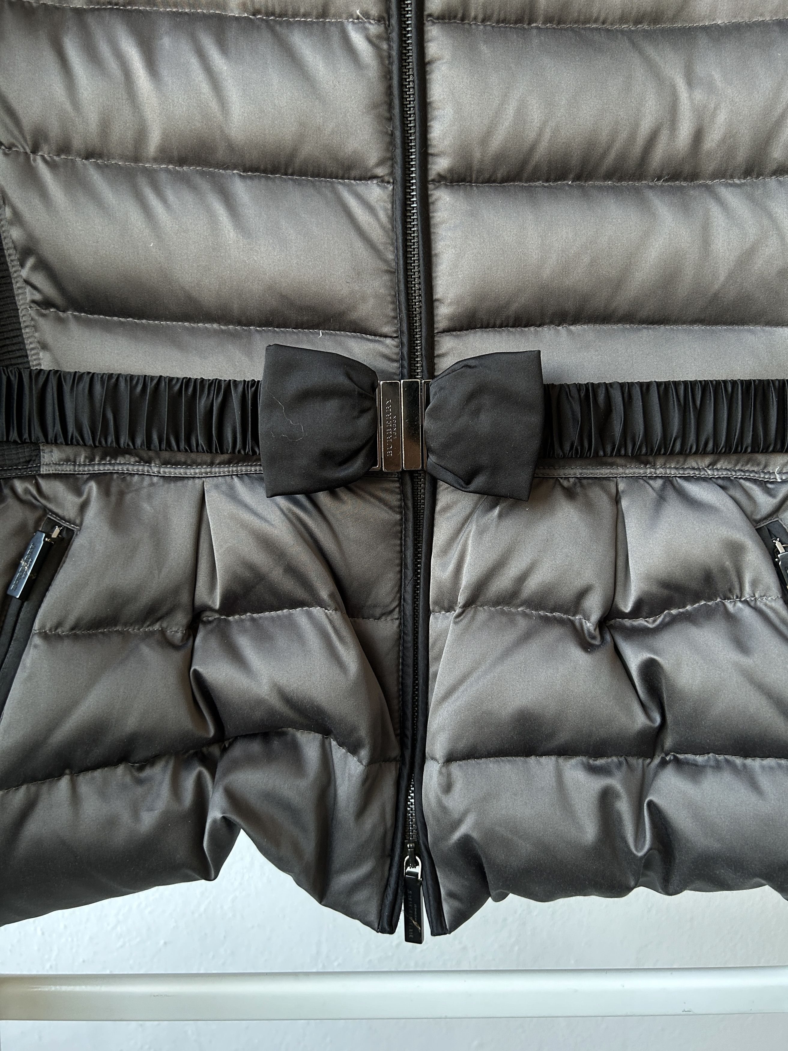 Burberry Burberry belted short puffer jacket Size L / US 10 / IT 46 - 8 Thumbnail