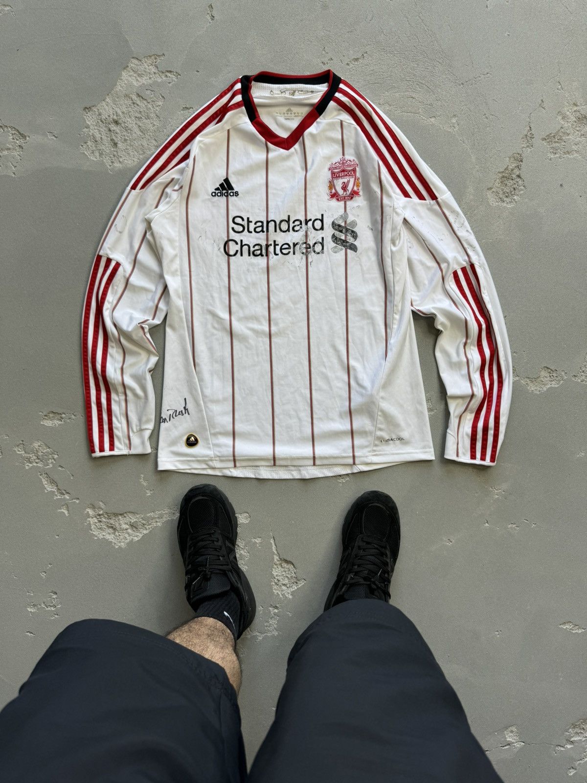 Adidas 2010 2011 Vintage Liverpool Adidas Away Soccer Jersey Size US M / EU 48-50 / 2 - 1 Thumbnail