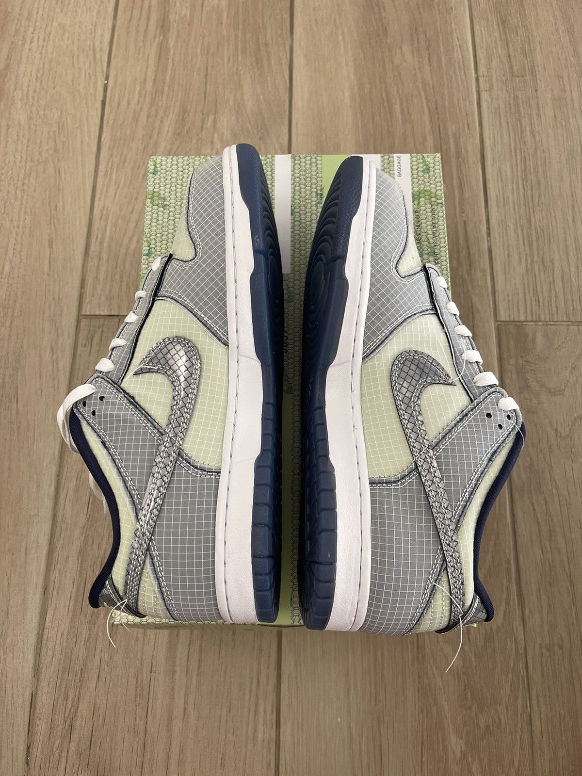 Nike Union LA Dunk Low Passport Pack Pistachio 2022 Size US 10.5 / EU 43-44 - 3 Thumbnail