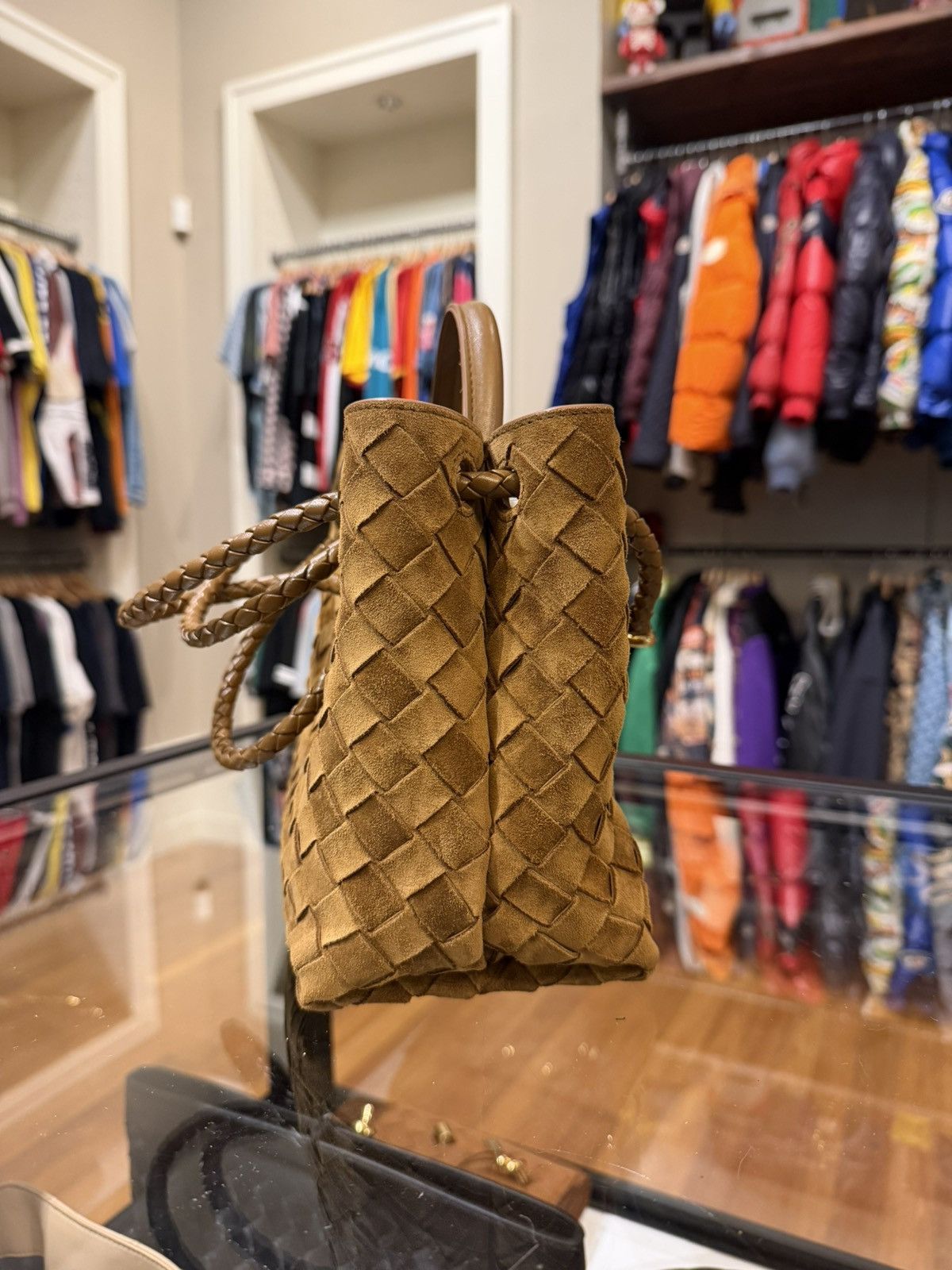 Bottega Veneta Bottega Veneta Andiamo Intrecciato Suede Shoulder Bag Size ONE SIZE - 4 Thumbnail
