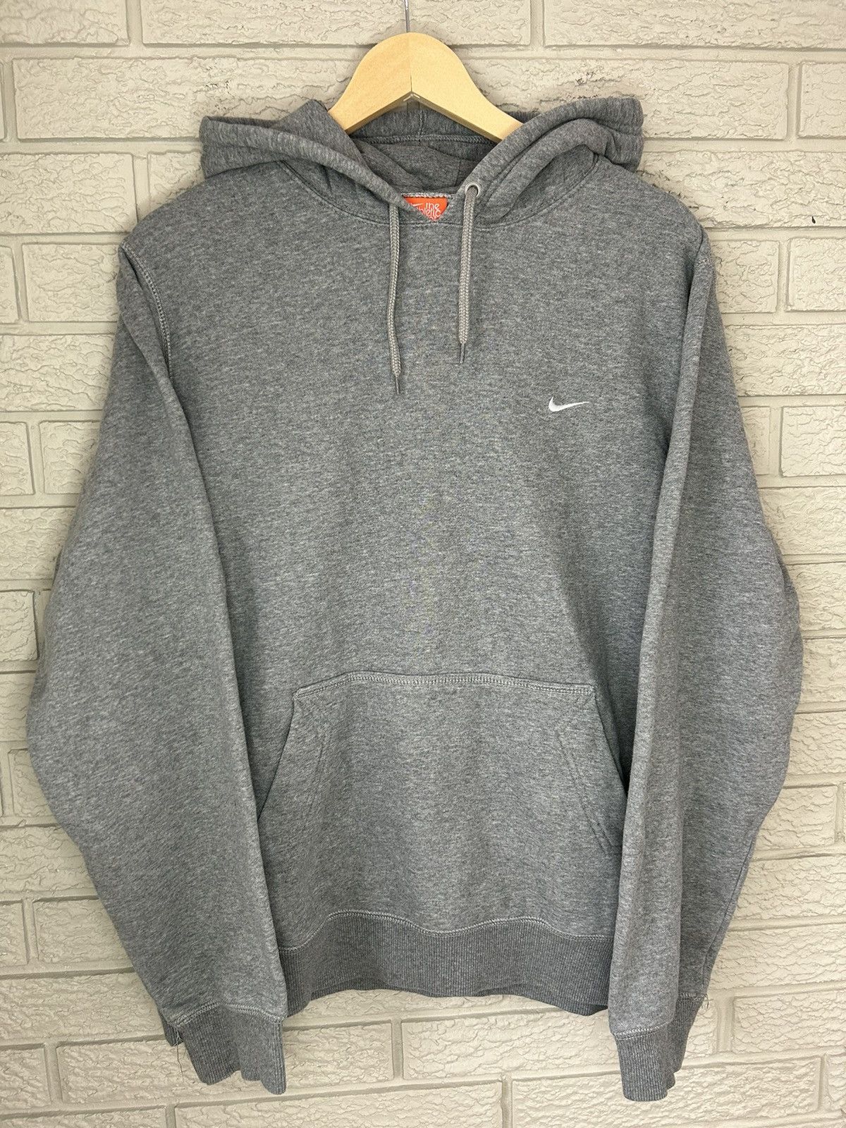 Nike × Vintage Vintage Y2k Nike Embroidered Swoosh Hoodie Size US XL / EU 56 / 4 - 3 Thumbnail