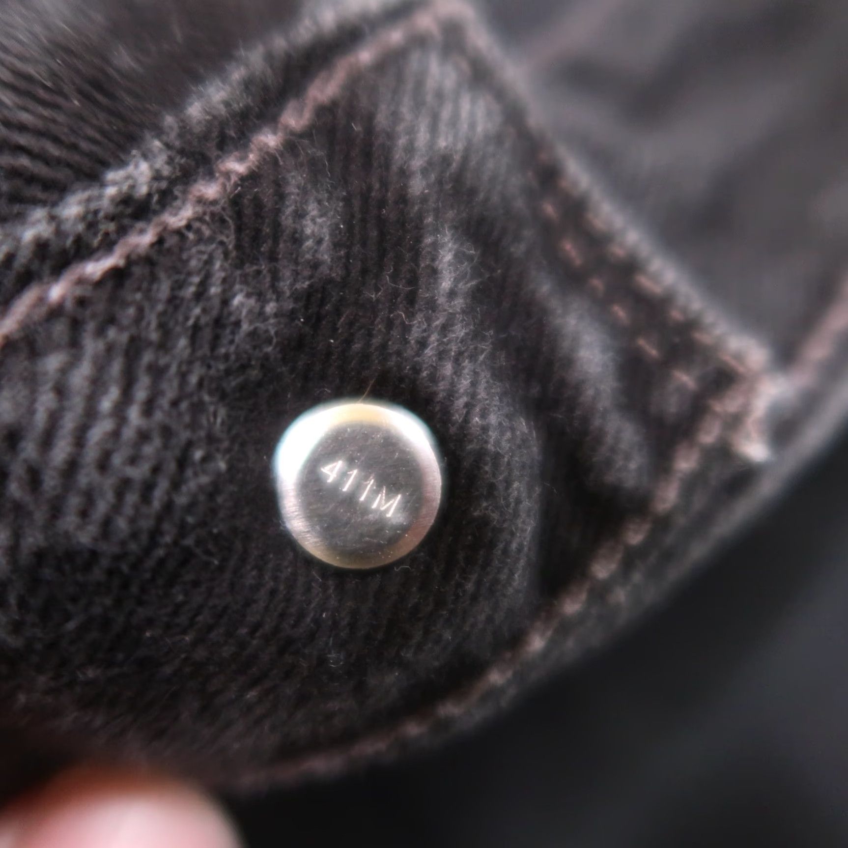 Levi's VINTAGE Levi's 550 Jeans Men's 42x30 Black Denim Relaxed Fit 5-Pocket Zipper Pocket Logo Distressed Size US 42 / EU 58 - 5 Thumbnail