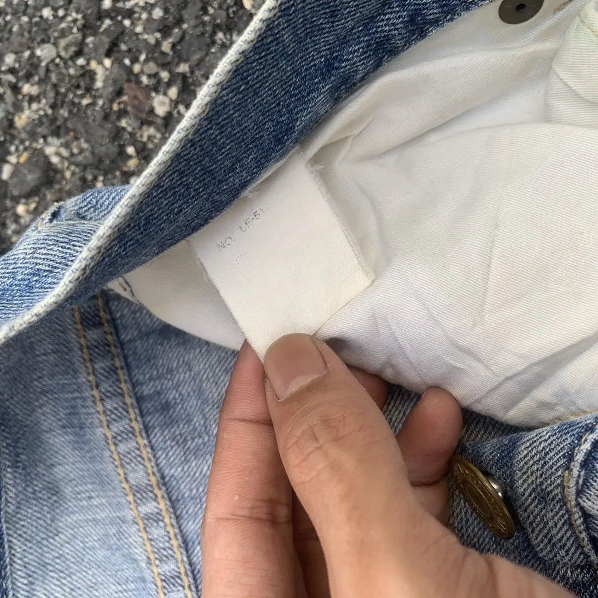 Hysteric Glamour 🔥Distressed Denim 32x31 Faded Jeans Cinch Back Denim Pants Size US 32 / EU 48 - 8 Thumbnail