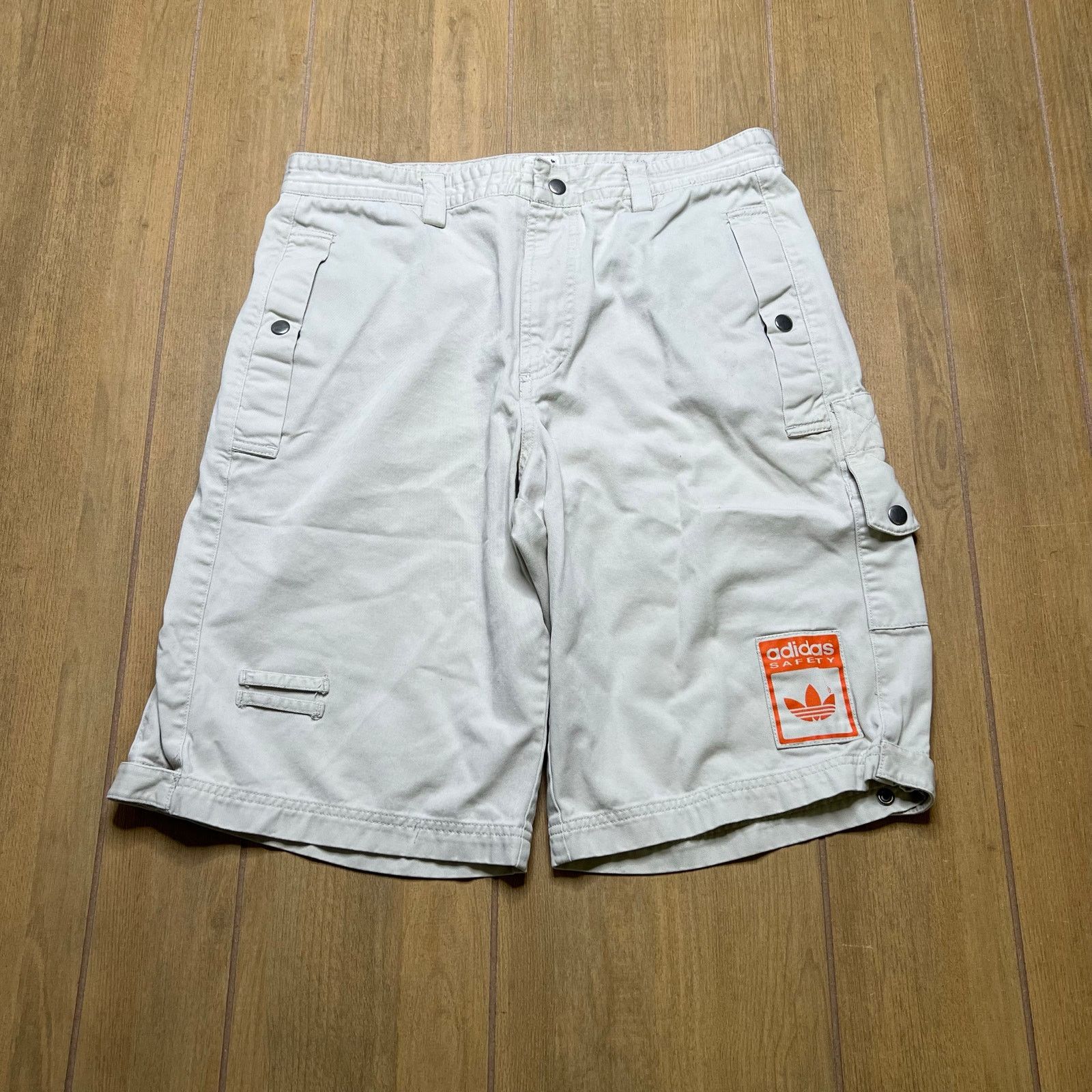 Adidas Adidas Safety Cargo Shorts Mens M Sample Rare Vintage Y2K Size US 32 / EU 48 - 1 Thumbnail