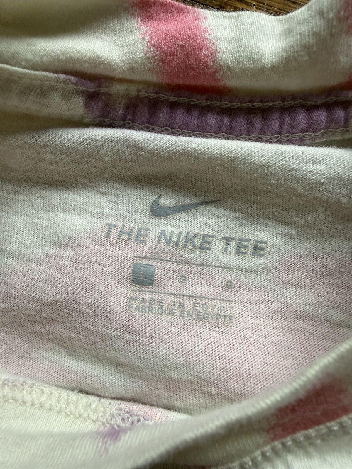 Nike Nike Tye Dye Sun Crop Top Graphic Tee Girls Large Size S / US 4 / IT 40 - 2 Thumbnail