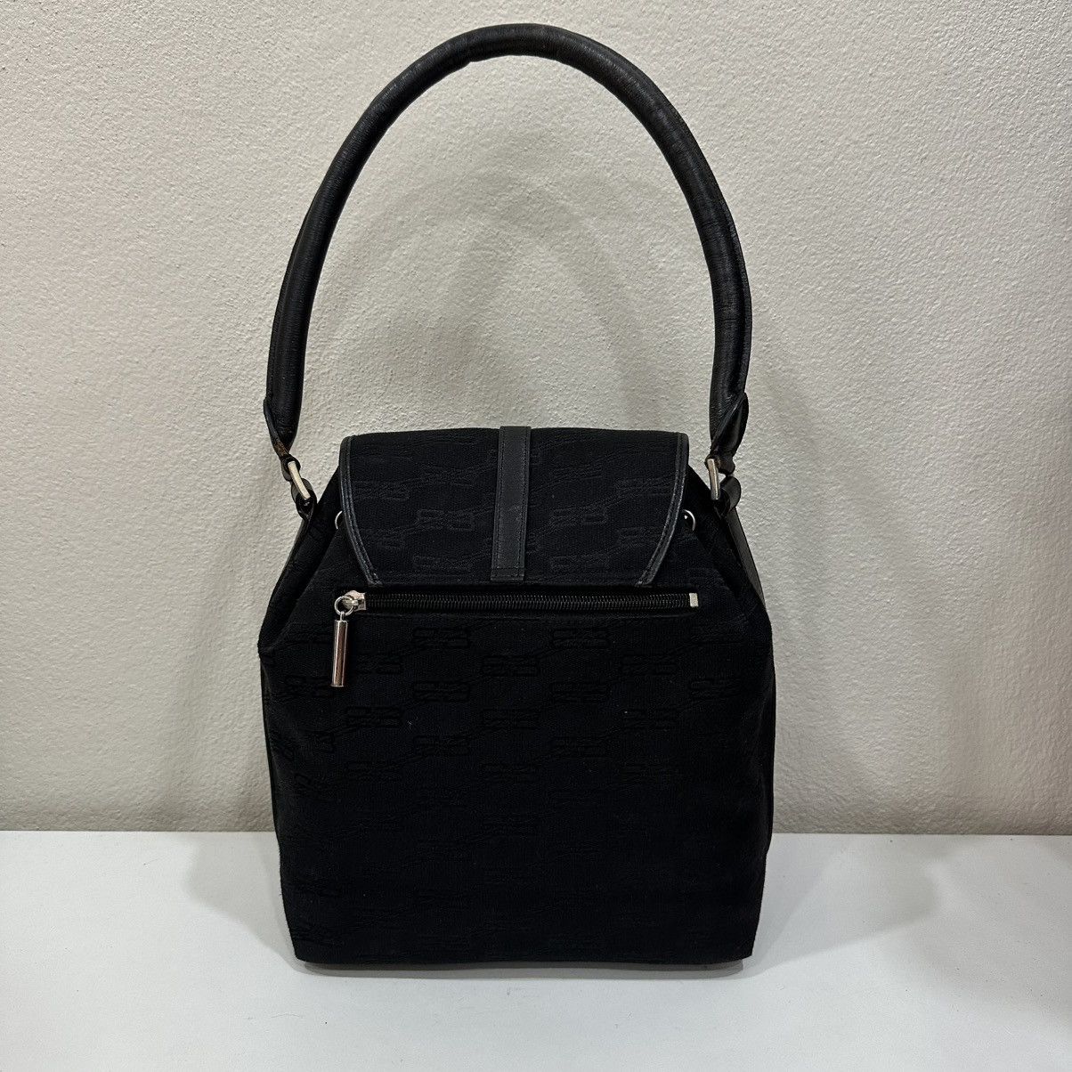 Balenciaga ‼️LD‼️ BALENCIAGA PARIS BB MONOGRAM DRAWSTRING SHOULDER BAG Size ONE SIZE - 3 Thumbnail