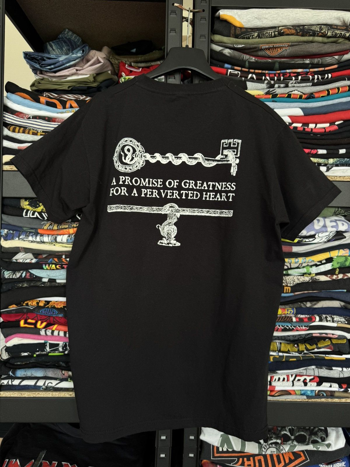Vintage Gallows destiny black tee Avant Garde Size US M / EU 48-50 / 2 - 2 Thumbnail