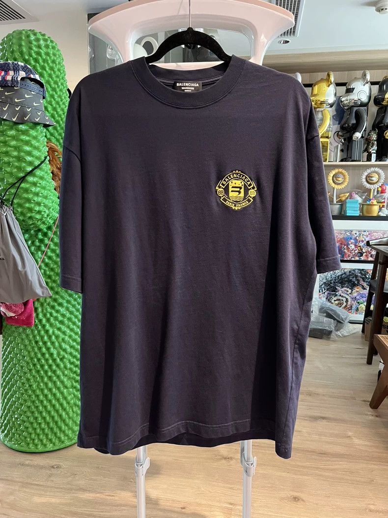 Balenciaga Balenciaga Black Golden Thread Badge Short Sleeve Size US M / EU 48-50 / 2 - 1 Thumbnail