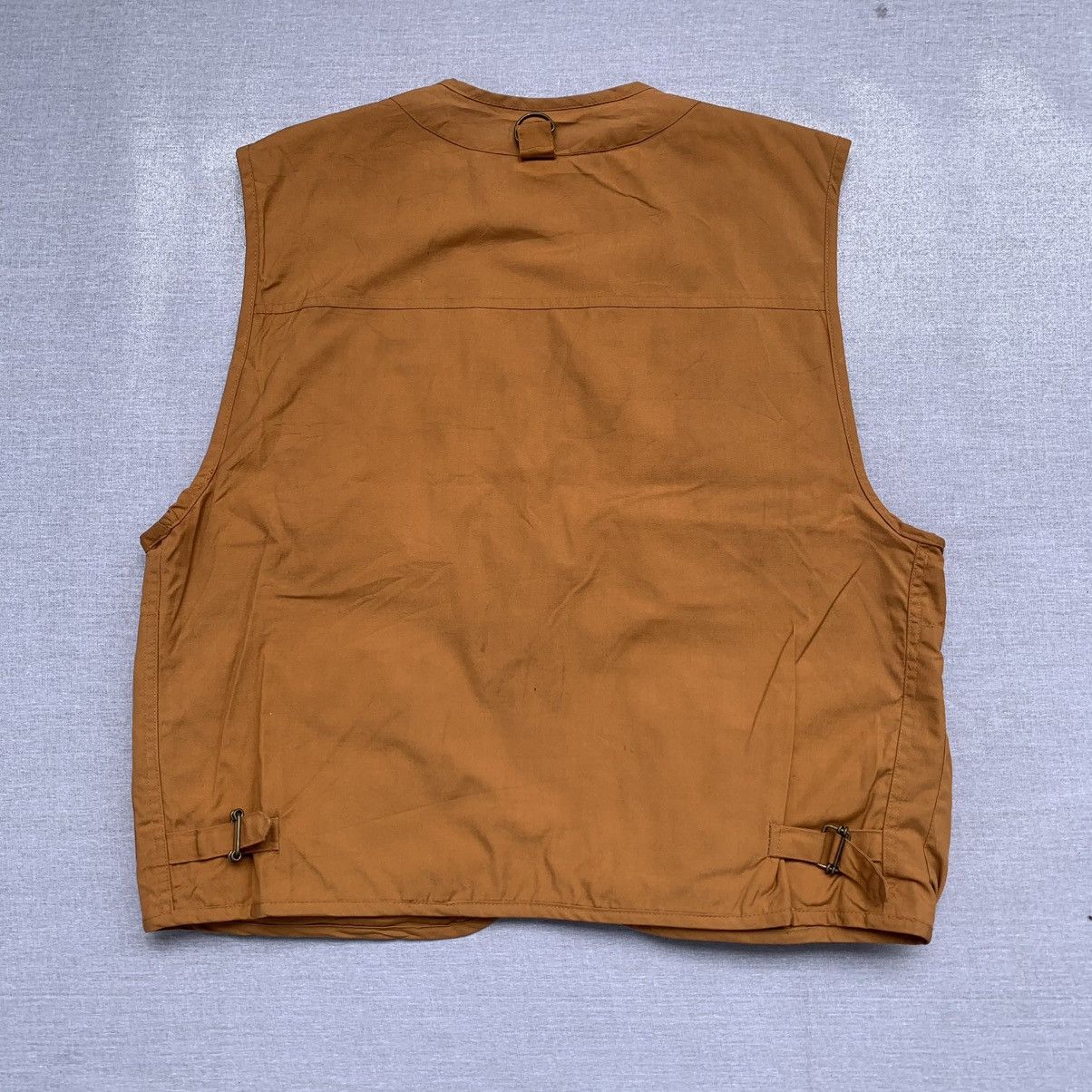 Japanese Brand maneaver vest multipocket Size US L / EU 52-54 / 3 - 4 Thumbnail