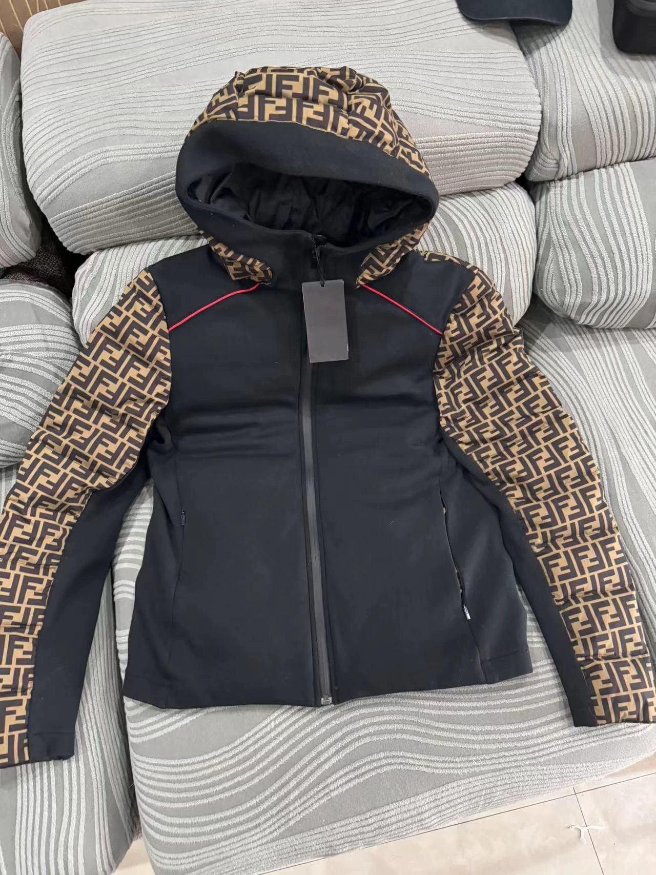 Fendi Fendi Monogram Down Jacket Unisex 46 New Size L / US 10 / IT 46 - 2 Thumbnail