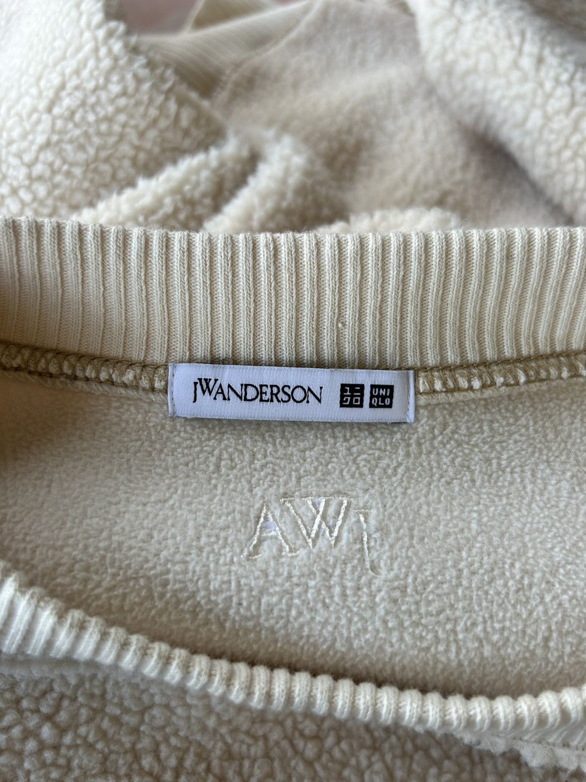 JW Anderson × Uniqlo JW Anderson x Uniqlo Sherpa Fleece Size US L / EU 52-54 / 3 - 7 Thumbnail