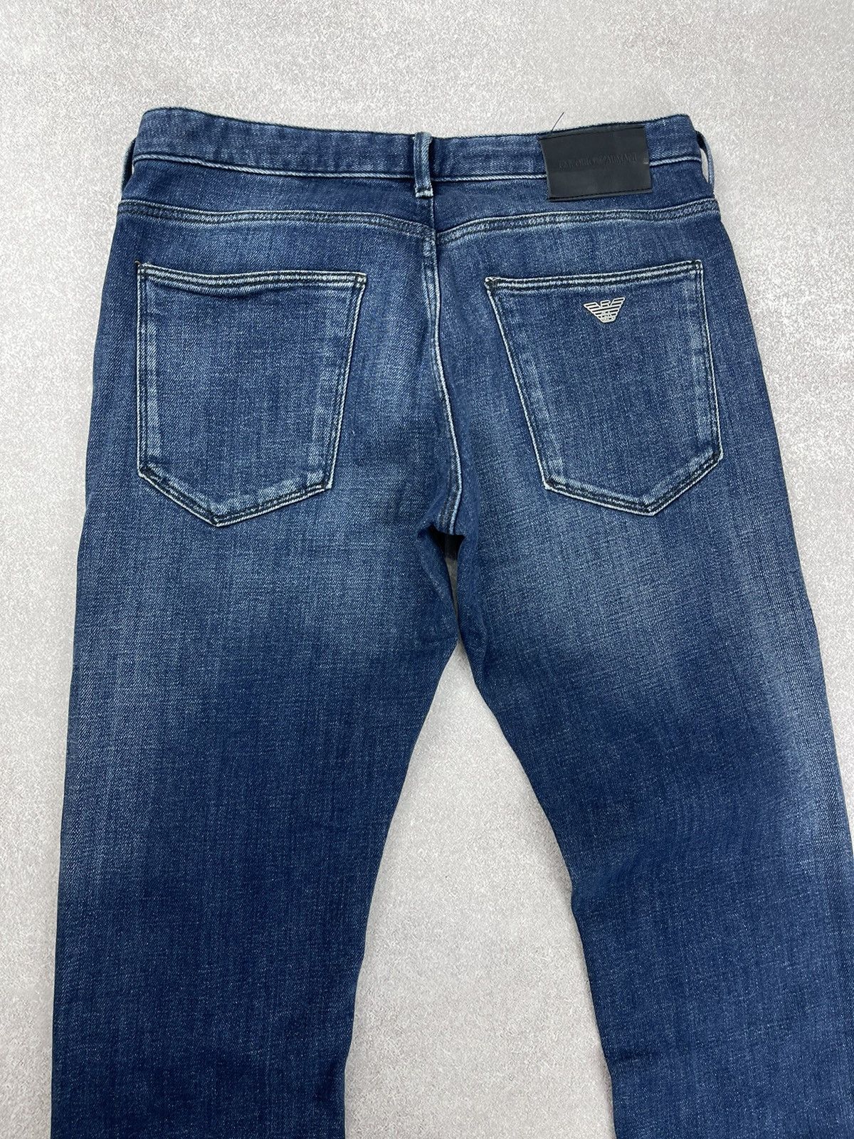 Emporio Armani Emporio Armani Denim Blue Jeans Size 31x34 Size US 31 - 10 Thumbnail
