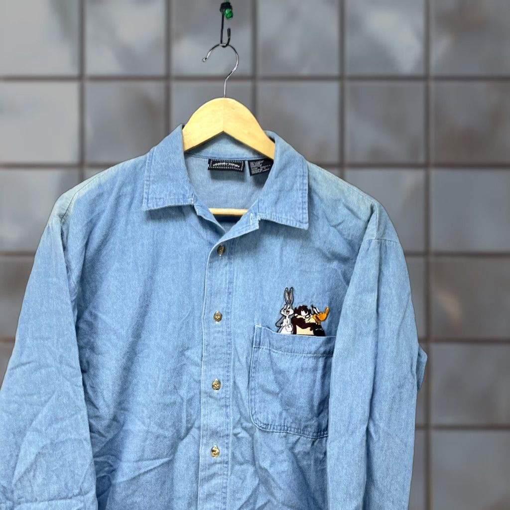 Vintage VINTAGE 90s Looney Tunes Bugs Button-Up Long Sleeve Shirt S Blue Mens Size US S / EU 44-46 / 1 - 1 Thumbnail