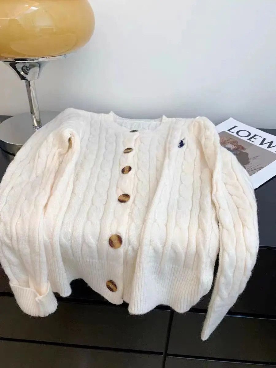 Image of Vintage Retro Apricot Lazy Style Twist Knitted Sweater, Women's (Size Small)