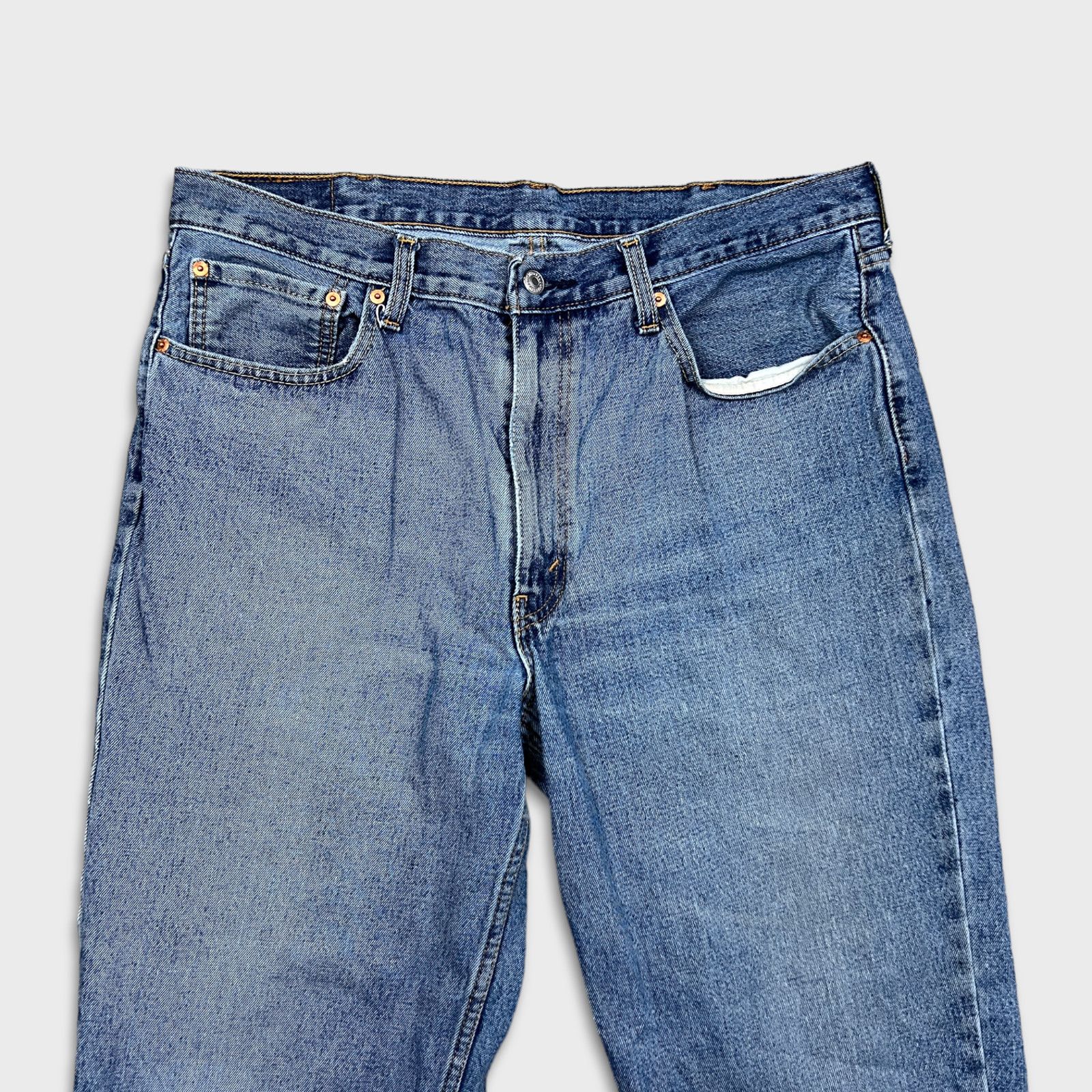Levi's × Vintage Levi's 550 Jeans 37x29 Relaxed Light Wash Baggy Denim Pants Size US 37 - 2 Thumbnail