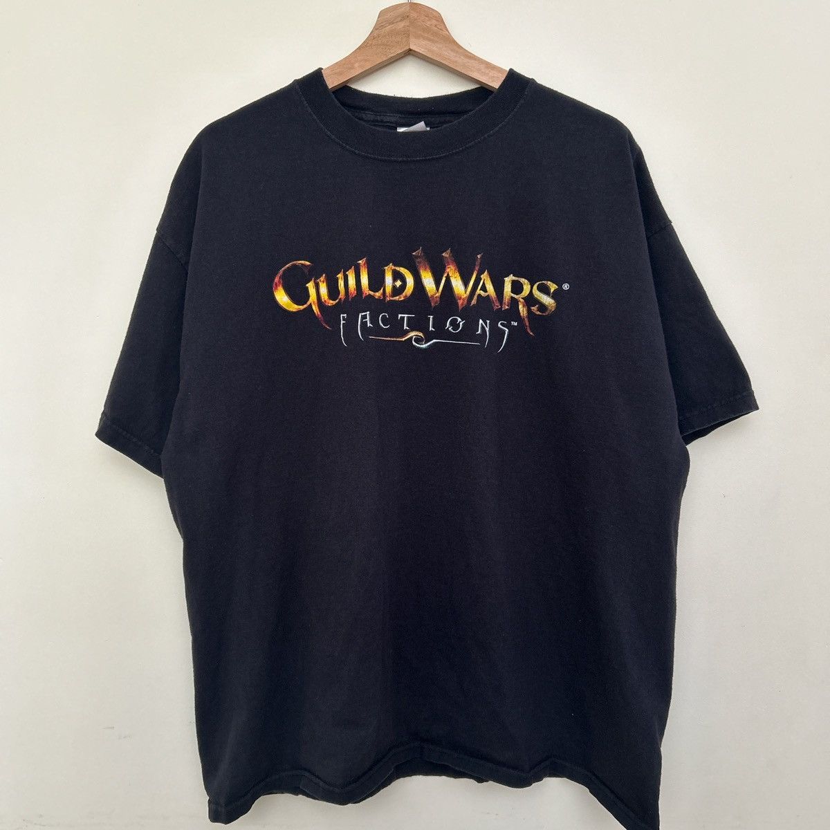 Other Vintage 2006 Guild Wars Factions PC Video Game Promo Tee Size US XL / EU 56 / 4 - 1 Thumbnail