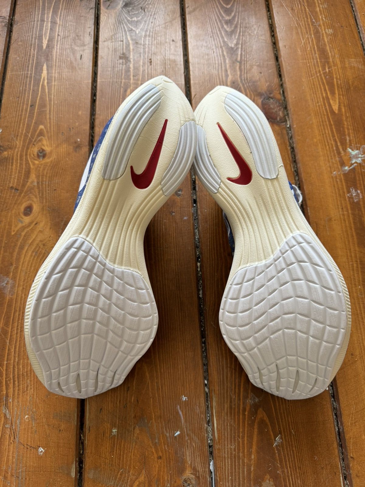 Nike Nike ZoomX Vaporfly Next Size US 10 / EU 43 - 5 Thumbnail