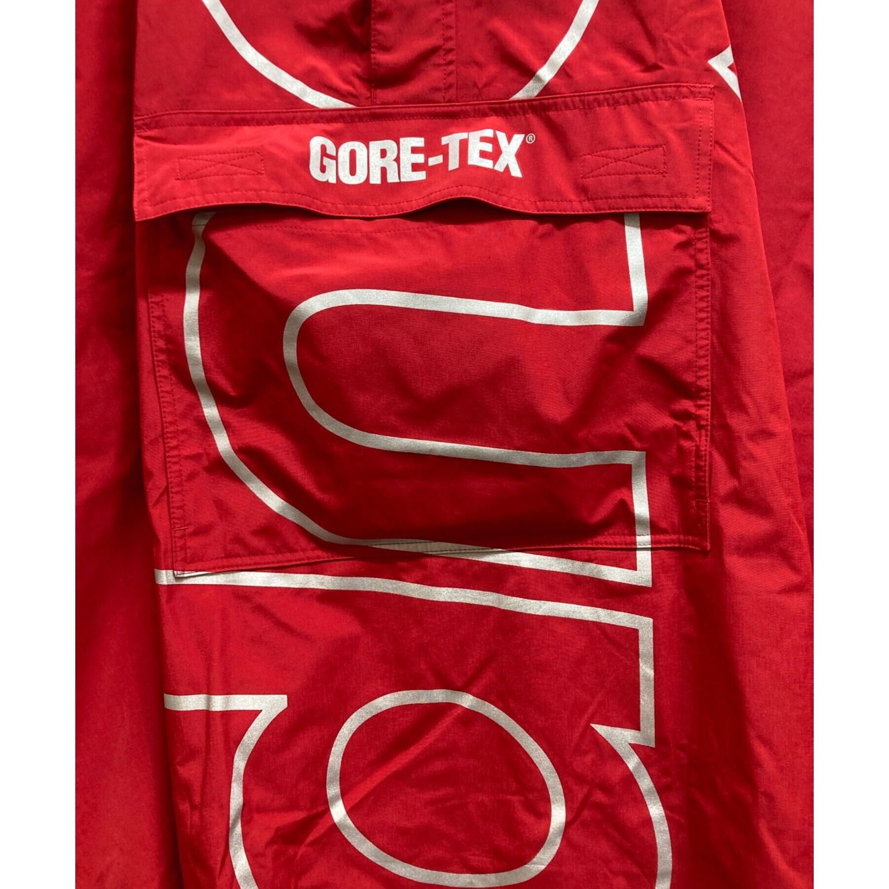 Supreme SUPREME 19SS GORE-TEX Poncho Nylon Red Size SM Size US S / EU 44-46 / 1 - 4 Thumbnail
