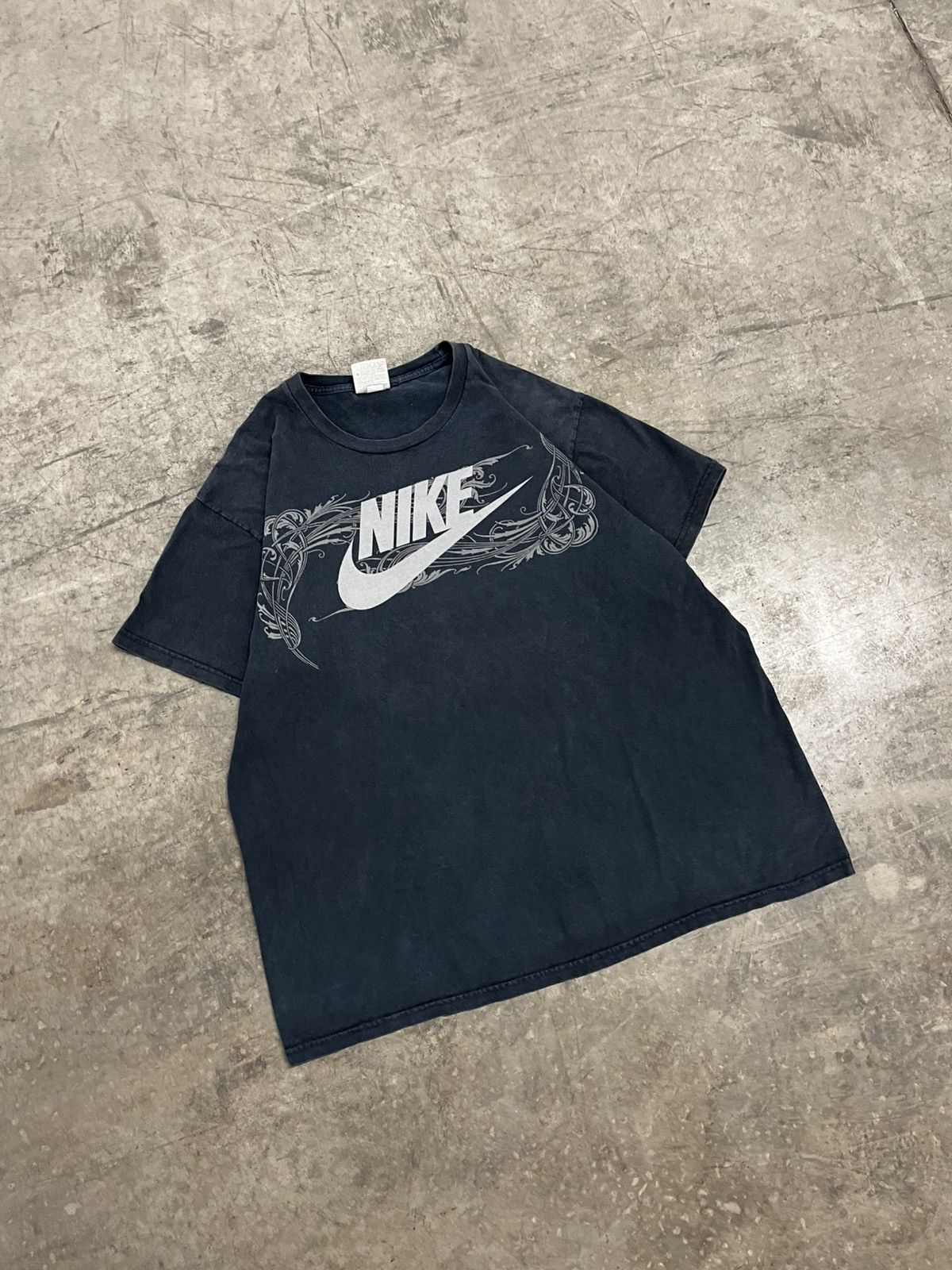 Nike × Vintage Nike y2k tee shirt grunge skater hype rare opium Size US XL / EU 56 / 4 - 1 Thumbnail